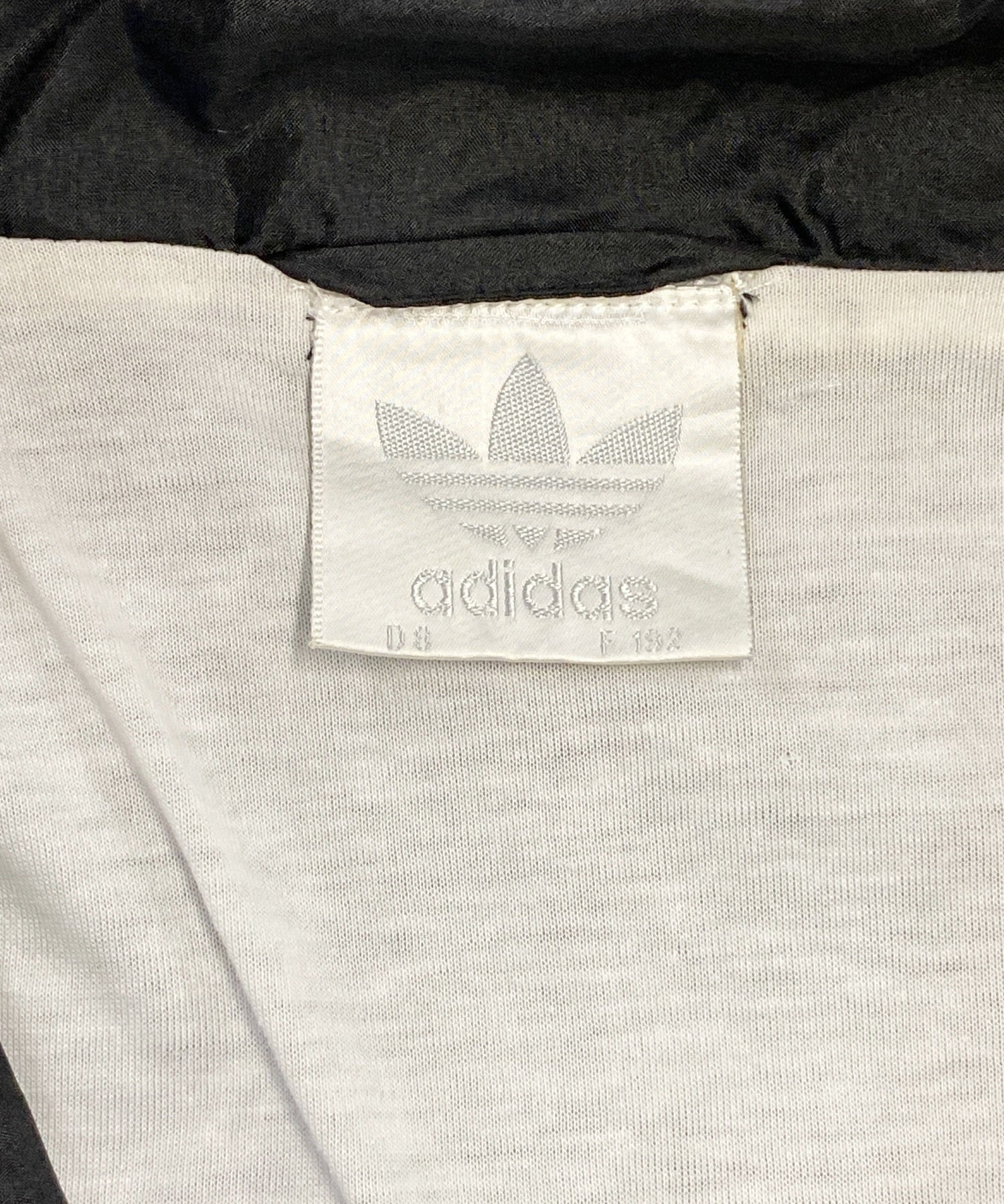 adidas ブランドナイロンジャケット - Image 3