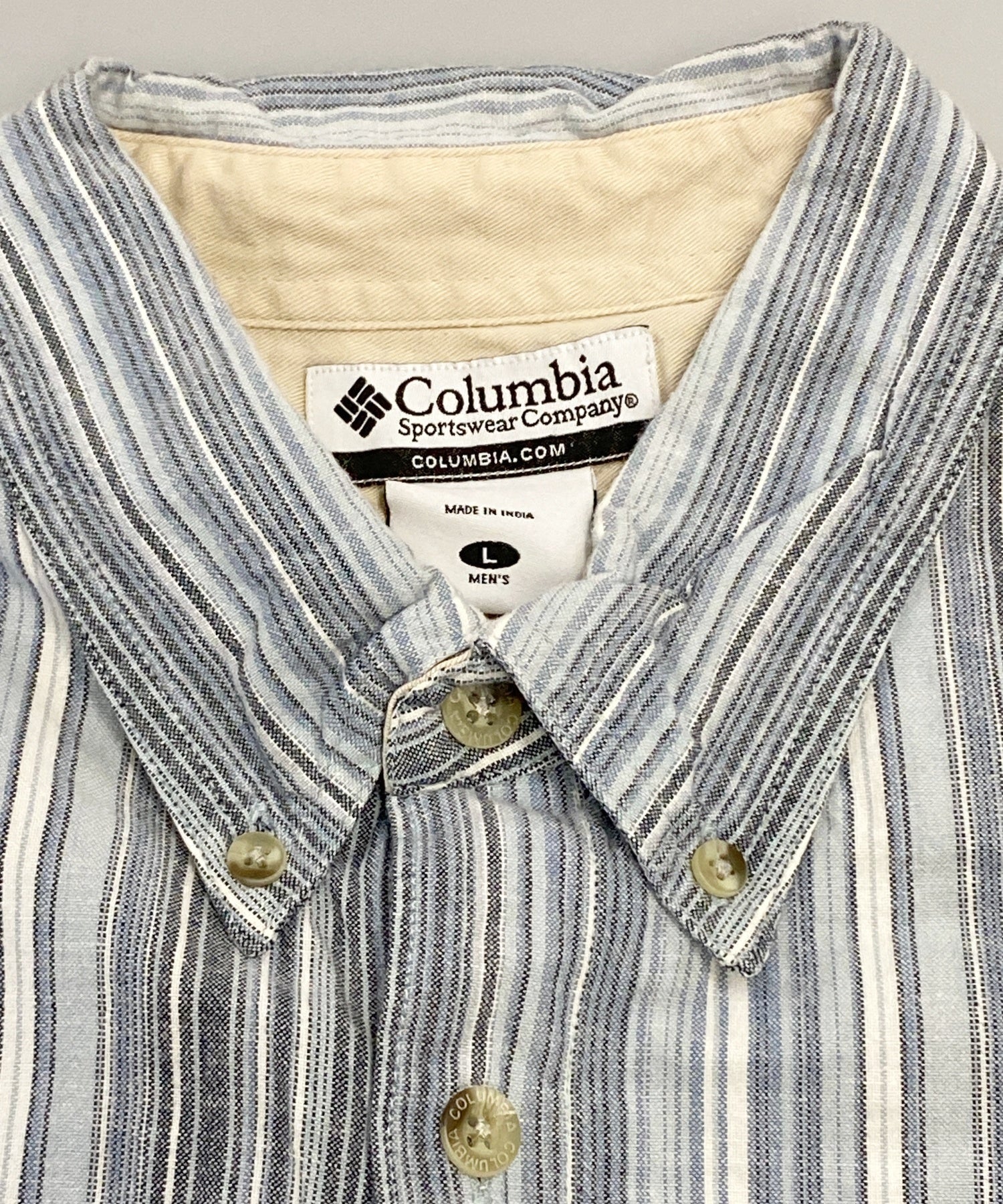 Columbia アウトドアブランドシャツ - Image 3
