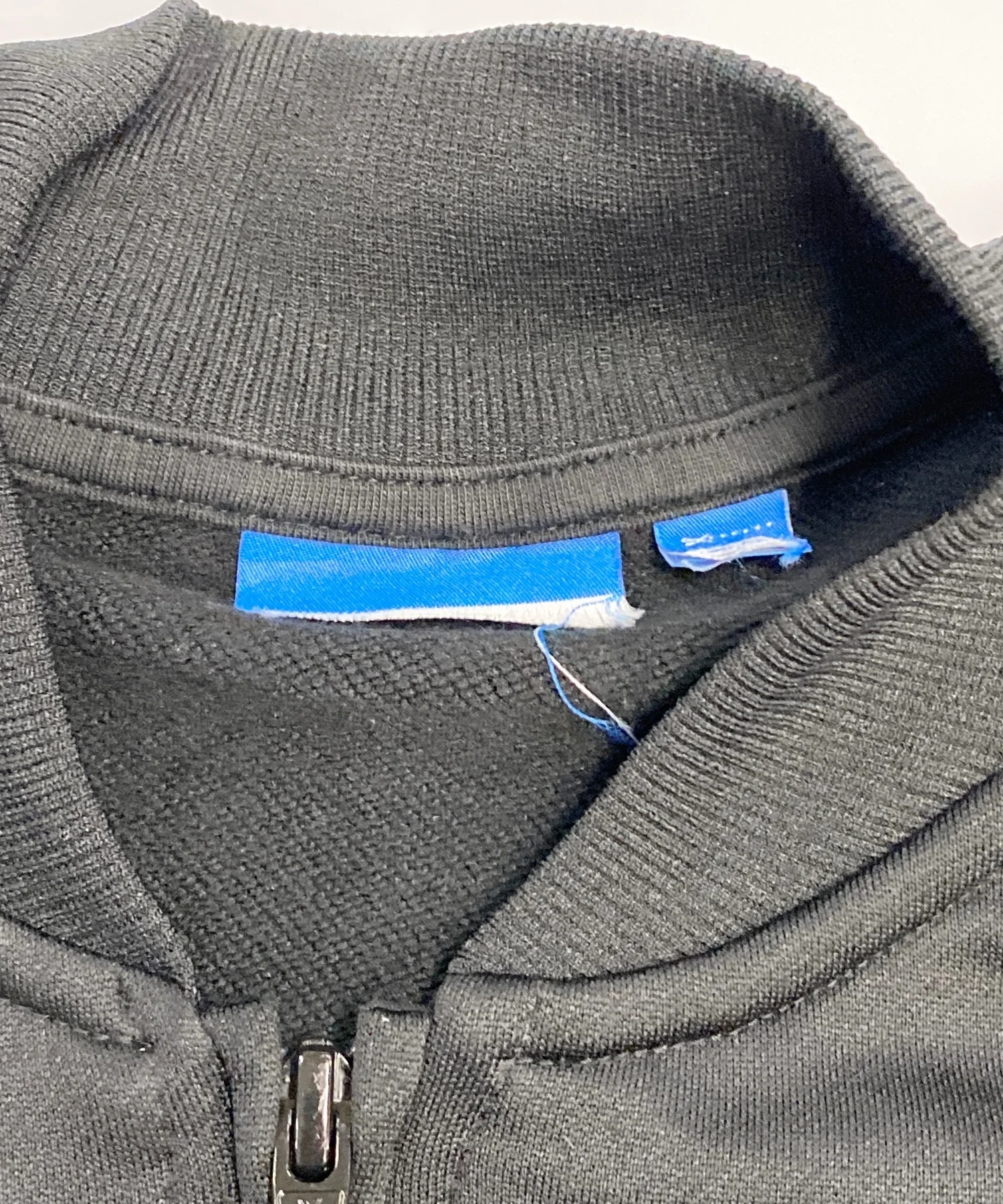 adidas ブランドジャージ - Image 3