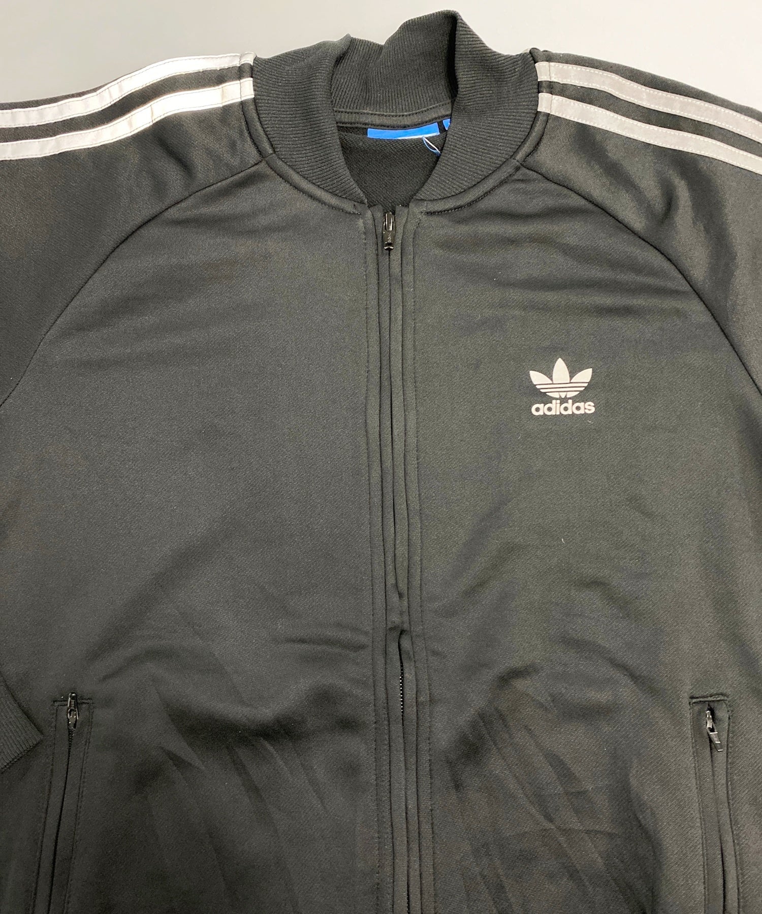 adidas ブランドジャージ - Image 4