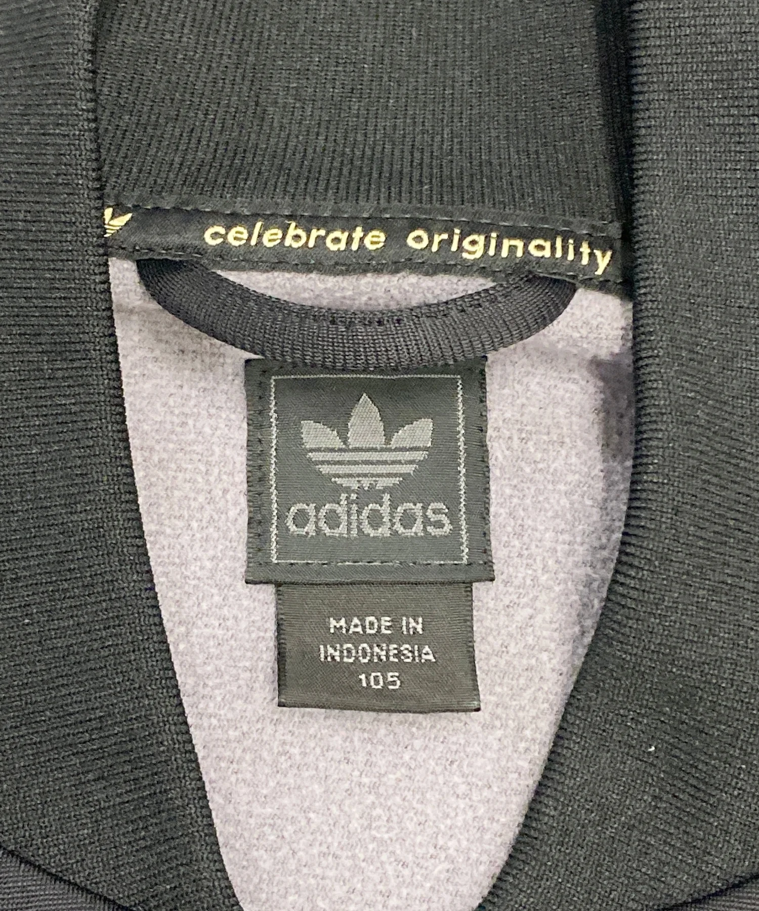 adidas ブランドジャージ - Image 3