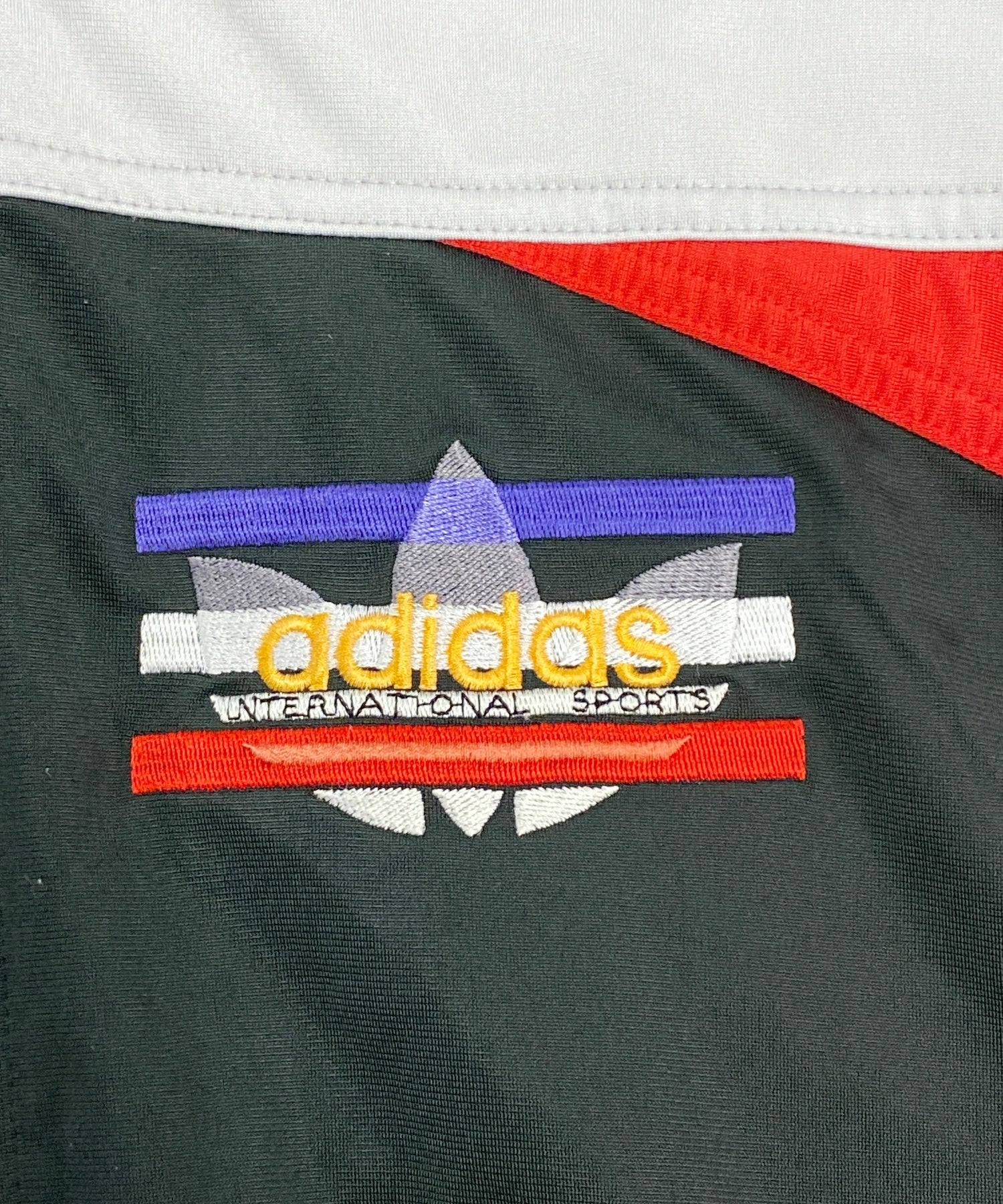 adidas ブランドジャージ - Image 6