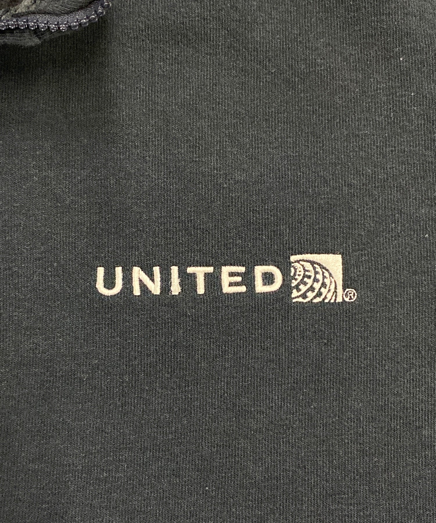 Carhartt ZIPパーカー - Image 4