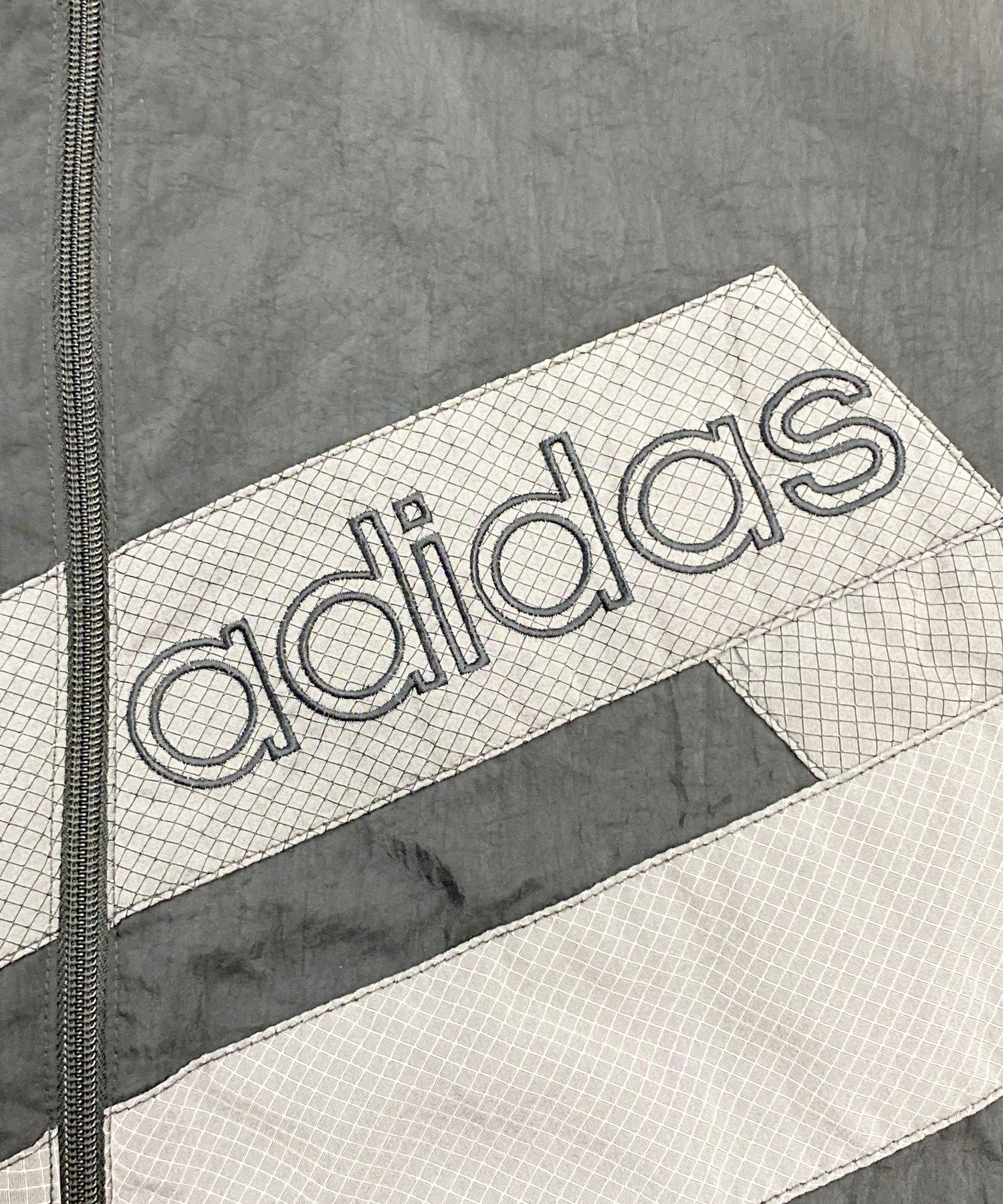 adidas ブランドナイロンジャケット - Image 4