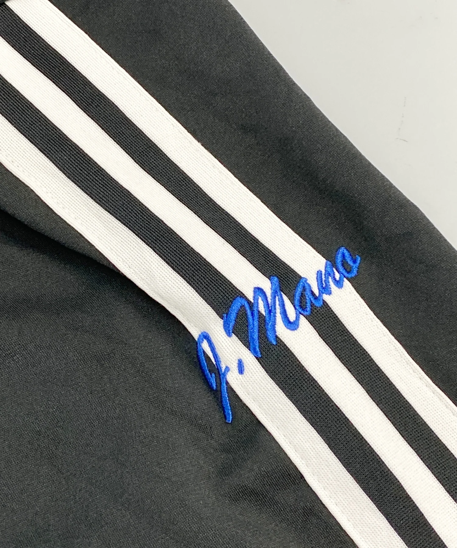 adidas ブランドジャージ - Image 6