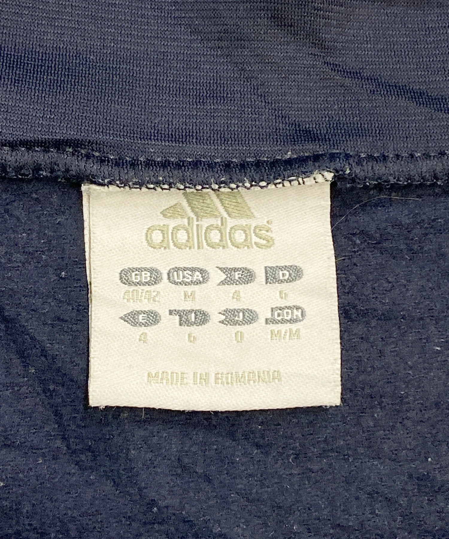 adidas ブランドジャージ - Image 3