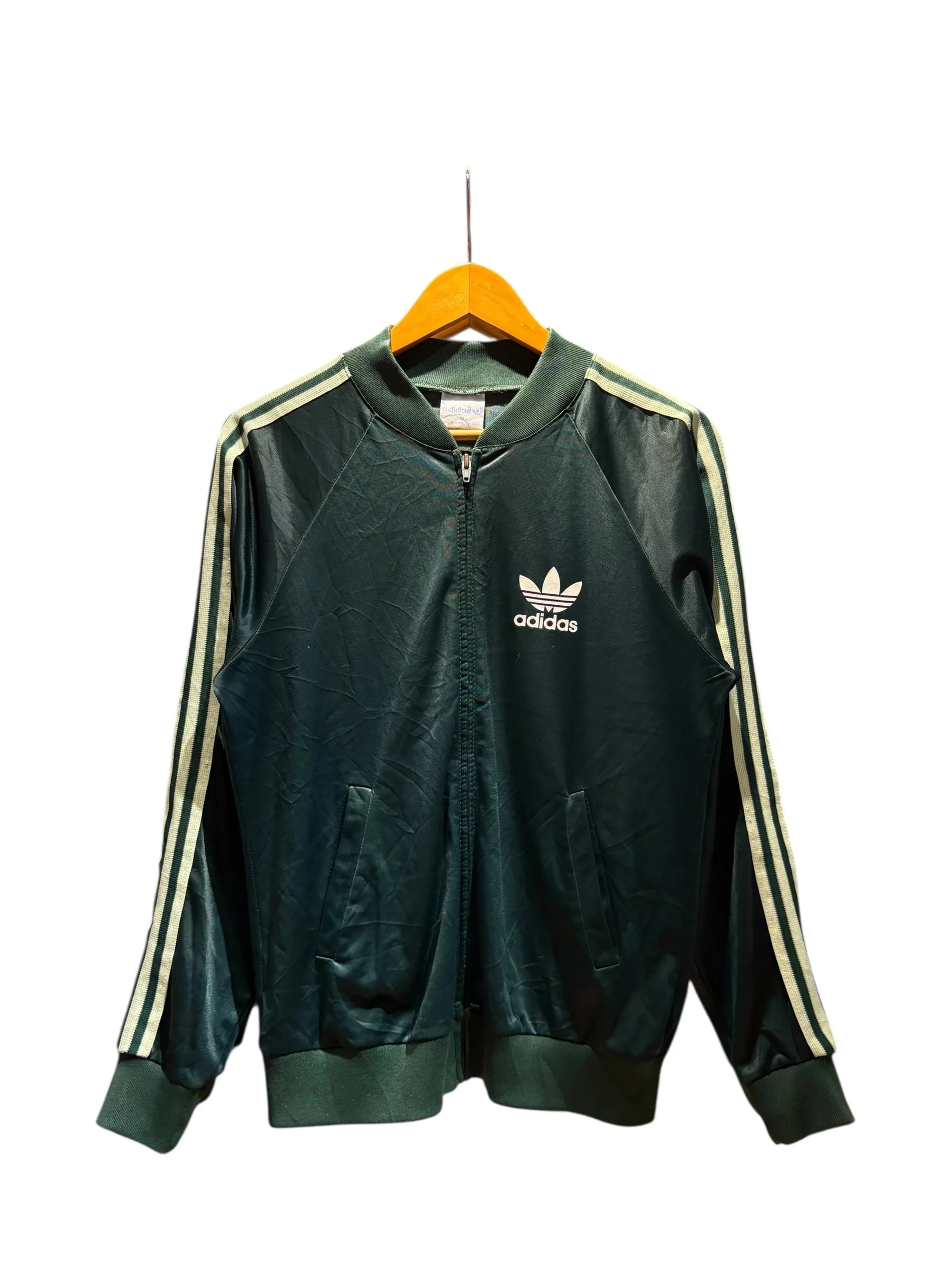 adidas トラックジャケット