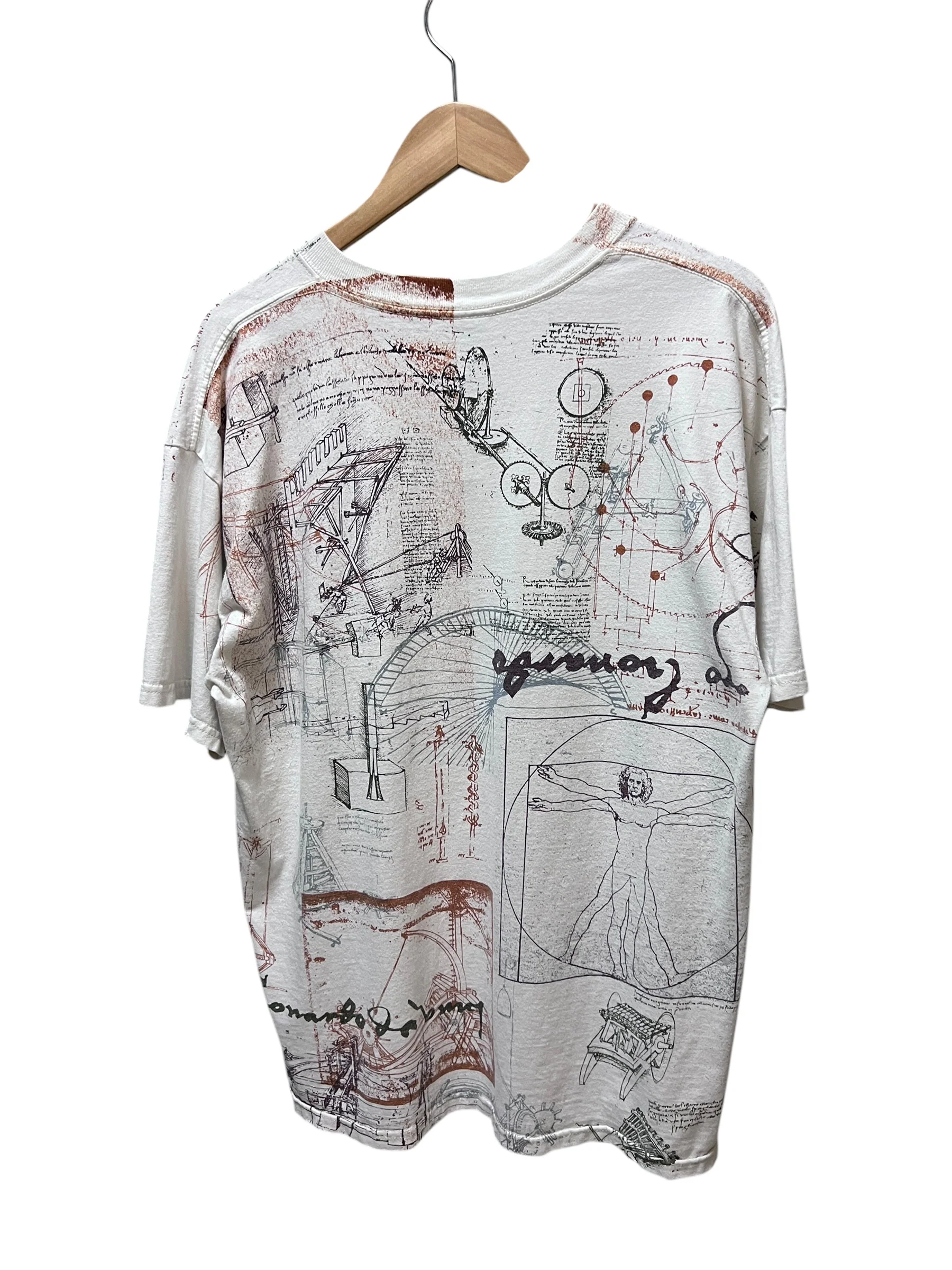 LEONARDO DA VINCI  アートTシャツ - Image 2