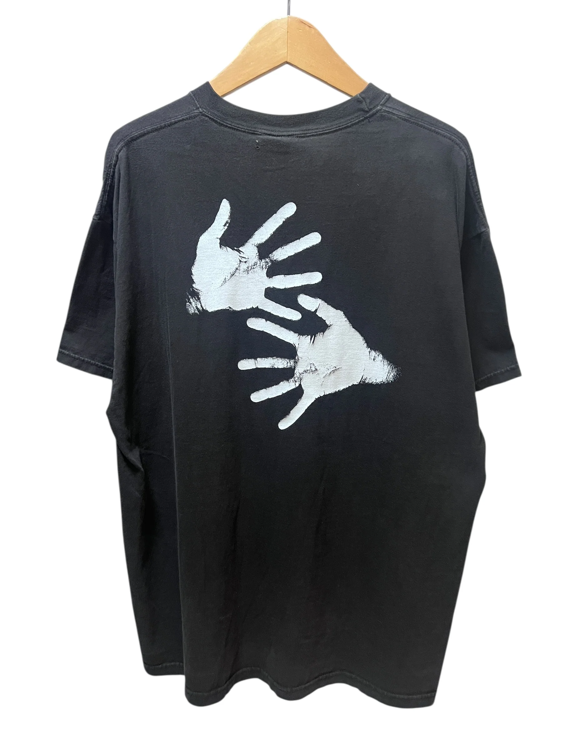 グラフィックTシャツ - Image 2