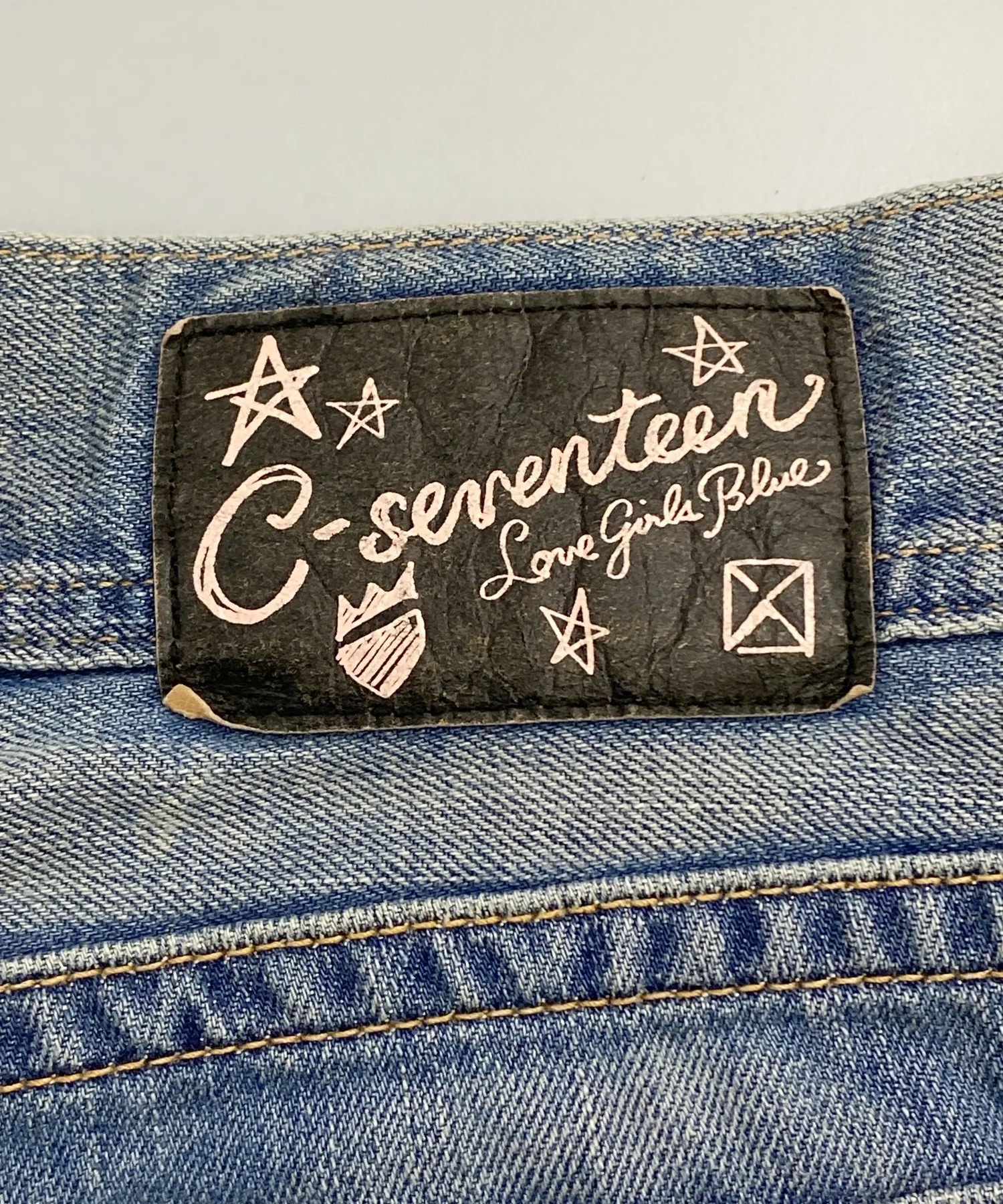 C-SEVENTEEN デニムショーツ - Image 3