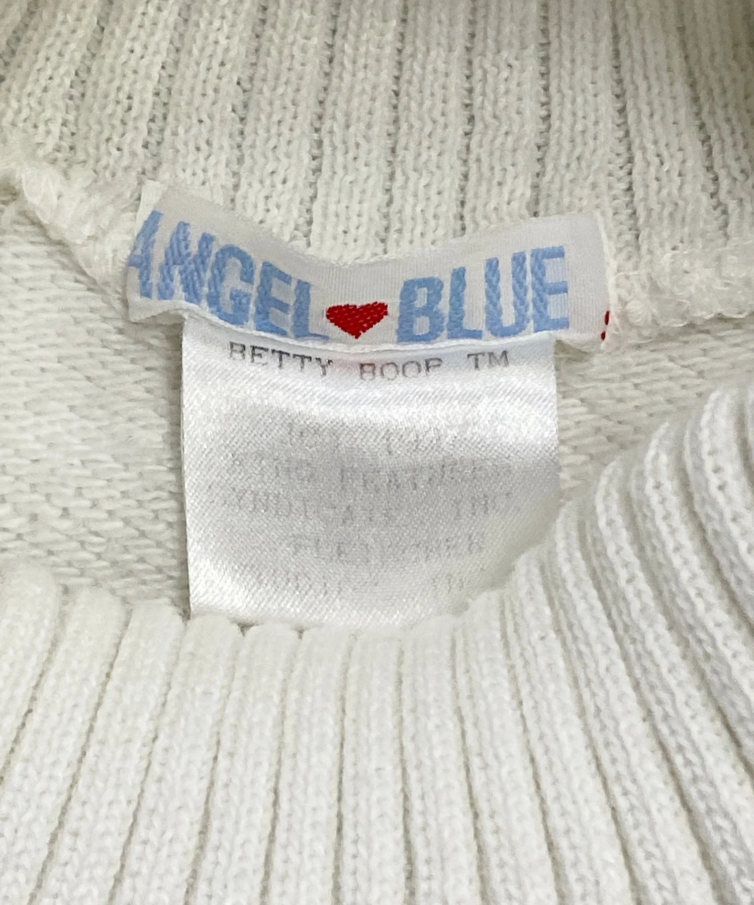 ANGEL BLUEキャラクタースウェット - Image 3