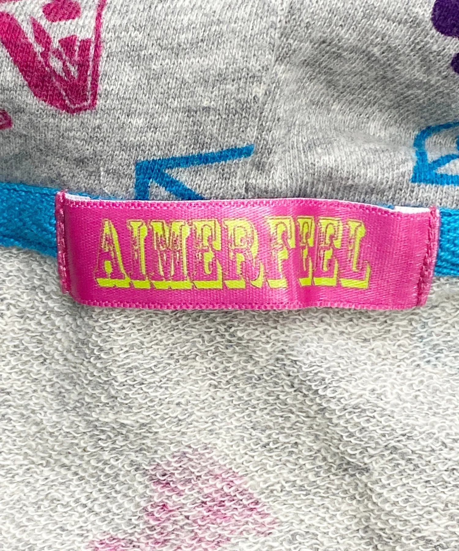 AIMER FEELZIPパーカー - Image 3