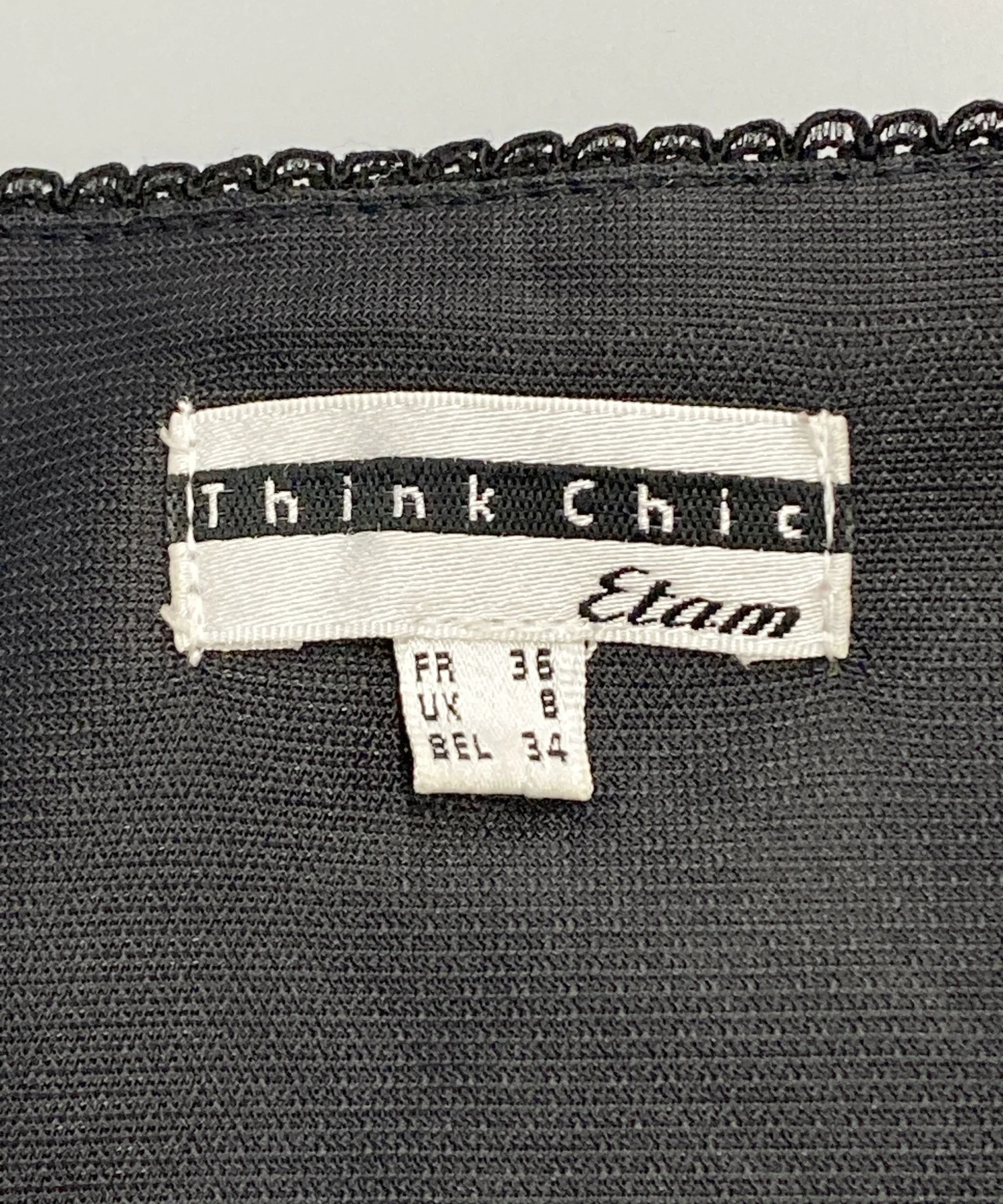 Think Chic 長袖Tシャツ - Image 3