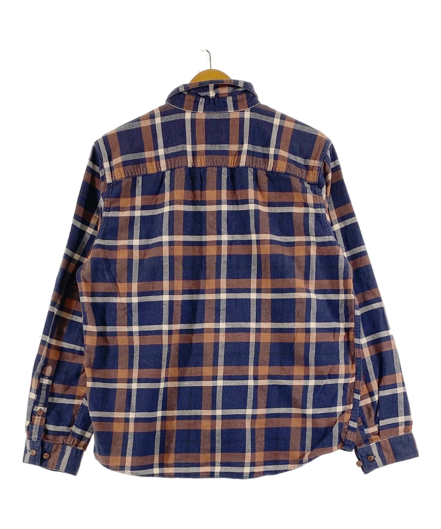 Patagonia ブランドシャツ - Image 2