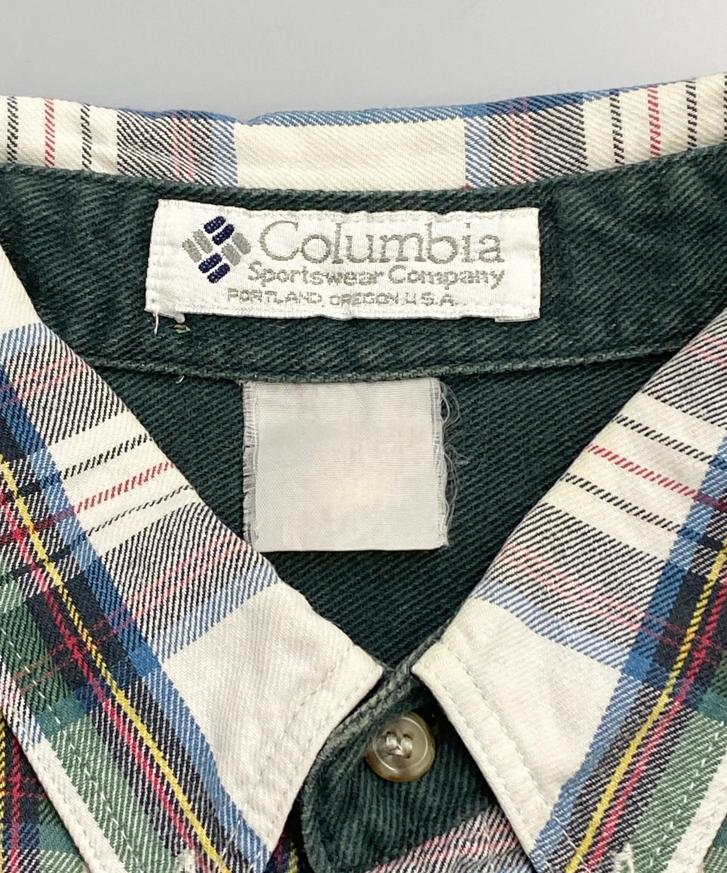 Columbia ブランドシャツ - Image 3