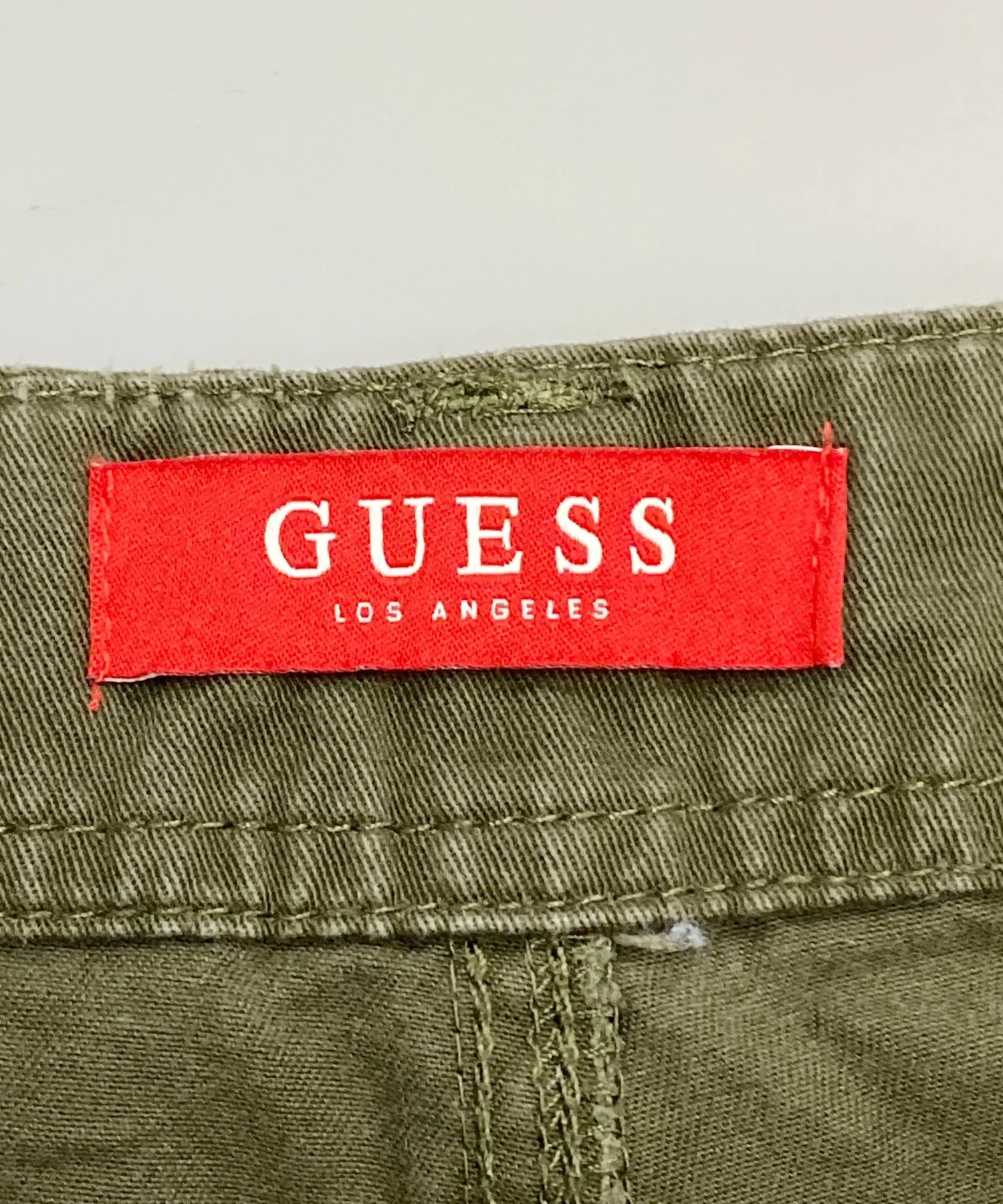 GUESS カーゴショーツ - Image 3