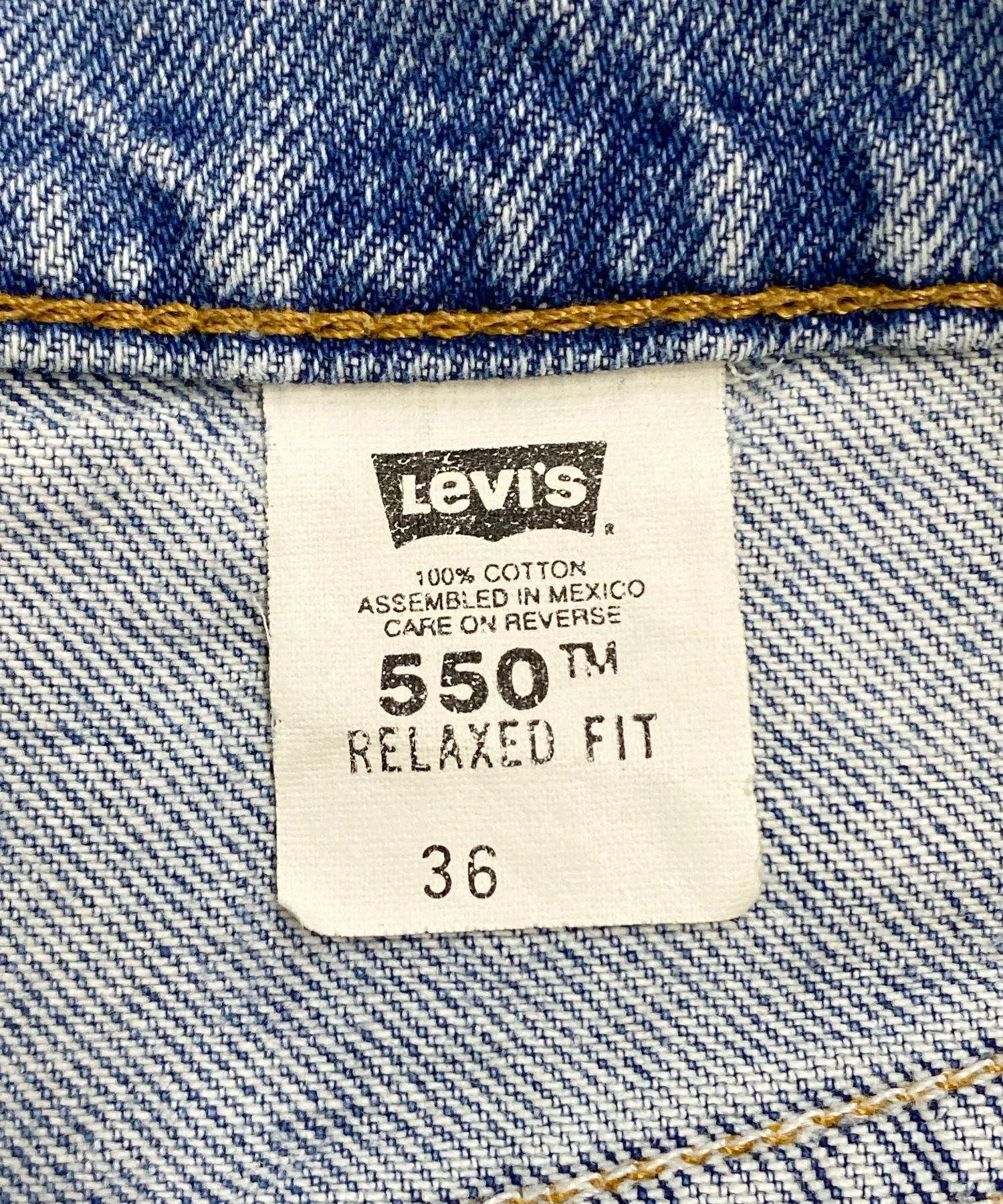 Levi's デニムショーツ - Image 4