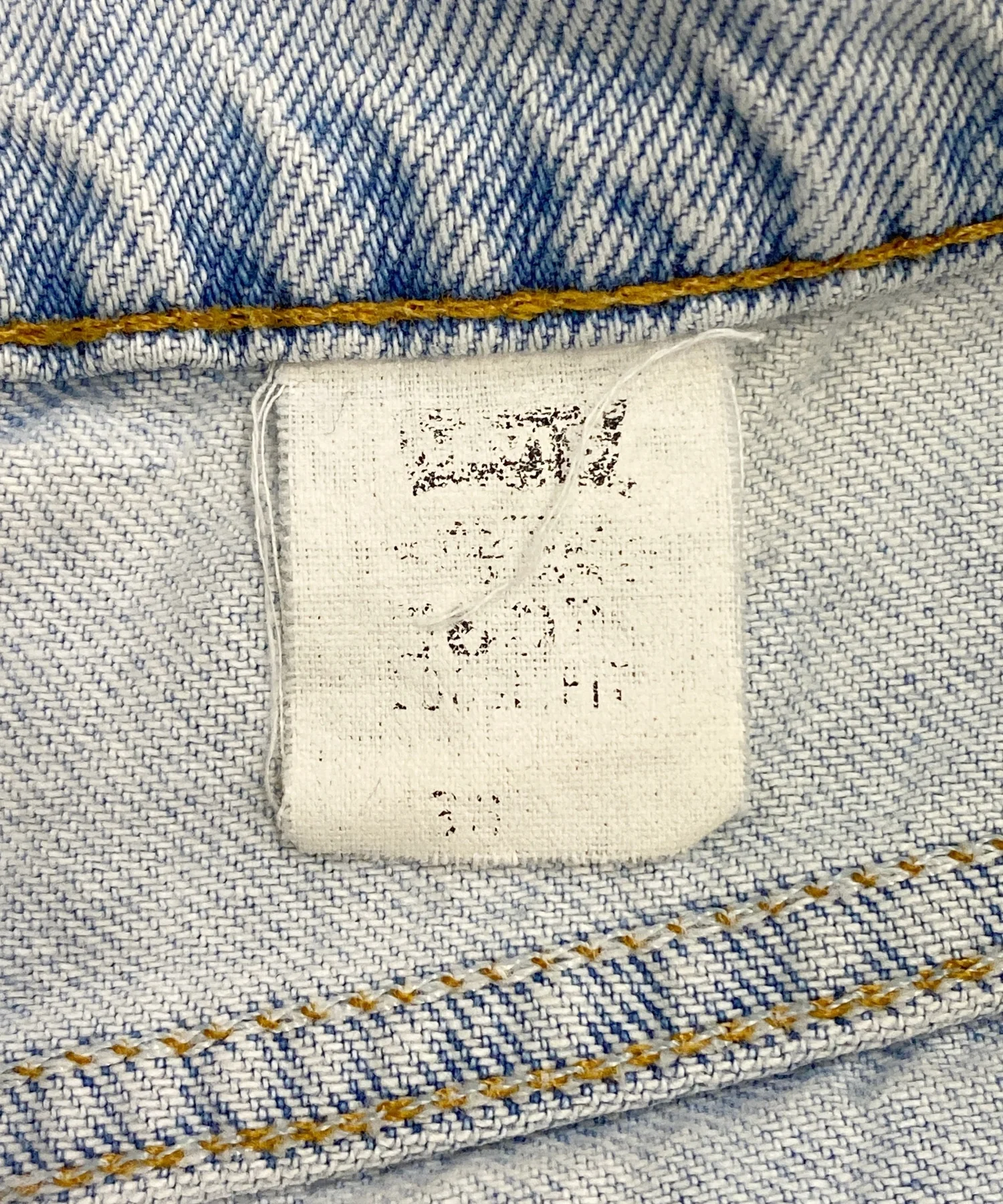 Levi's デニムショーツ - Image 4