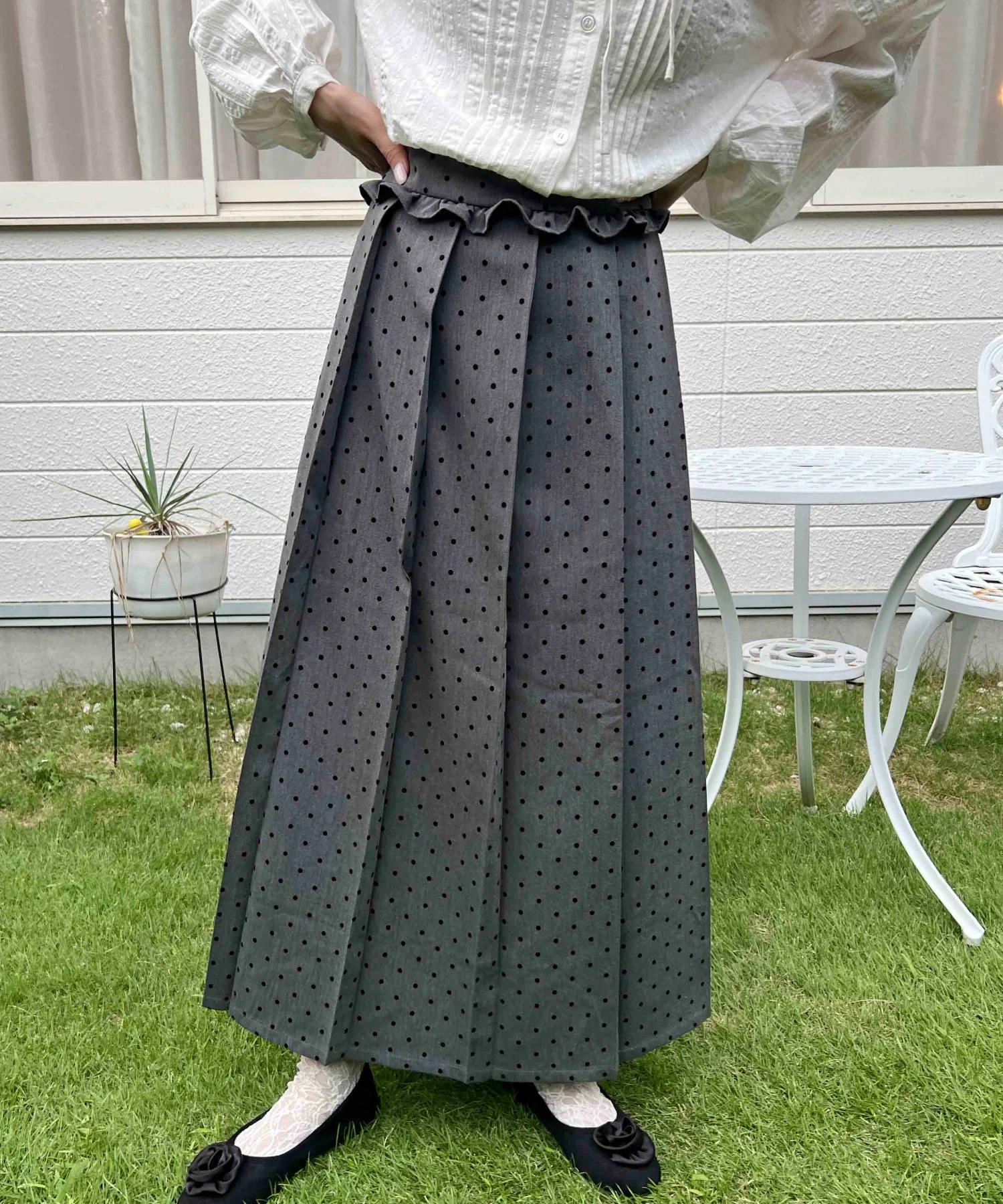 フリルウエストドットロングスカート