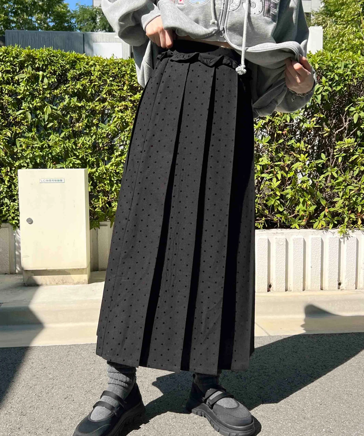 フリルウエストドットロングスカート - Image 11