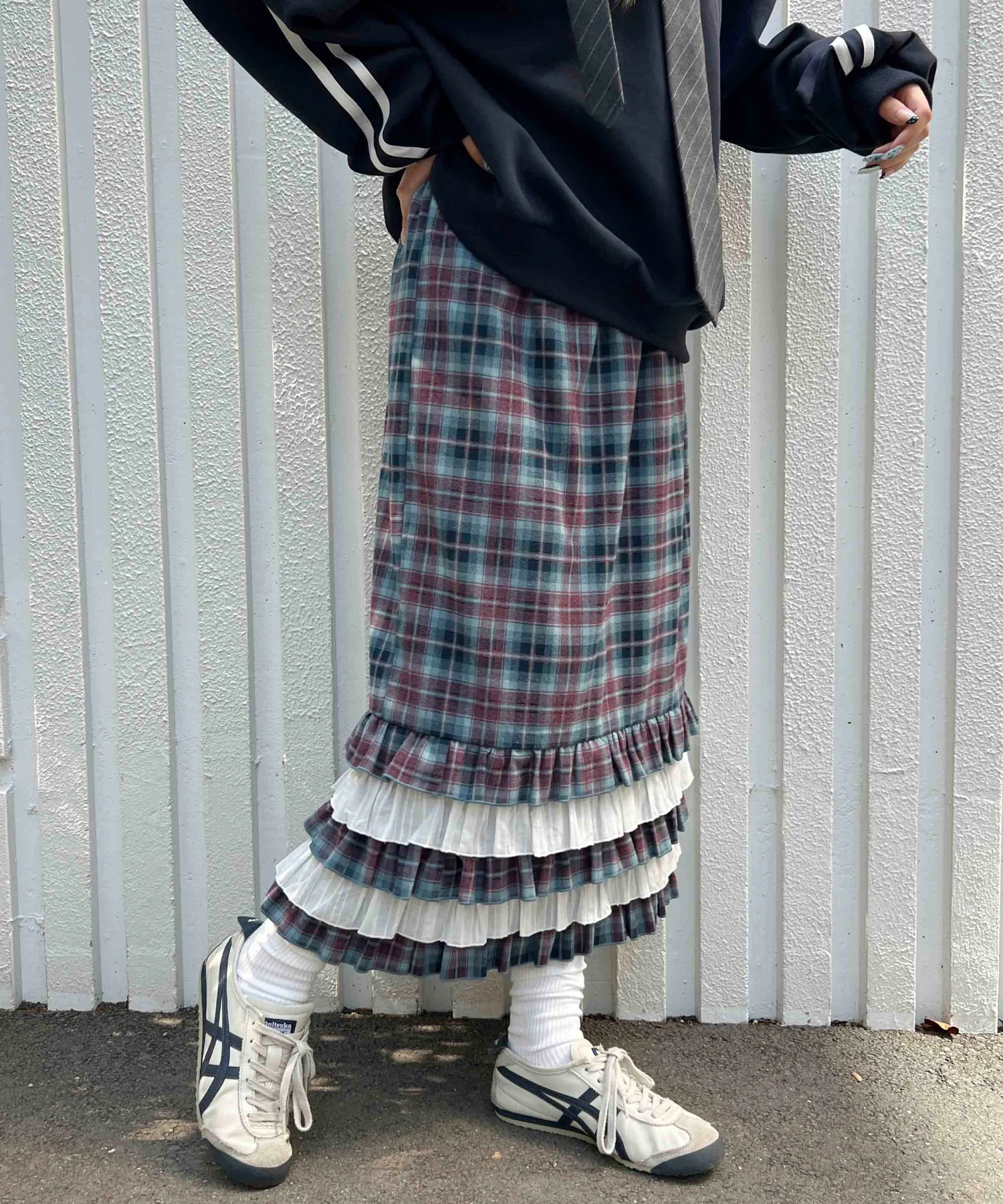 ヘムフリルチェックロングスカート - Image 12