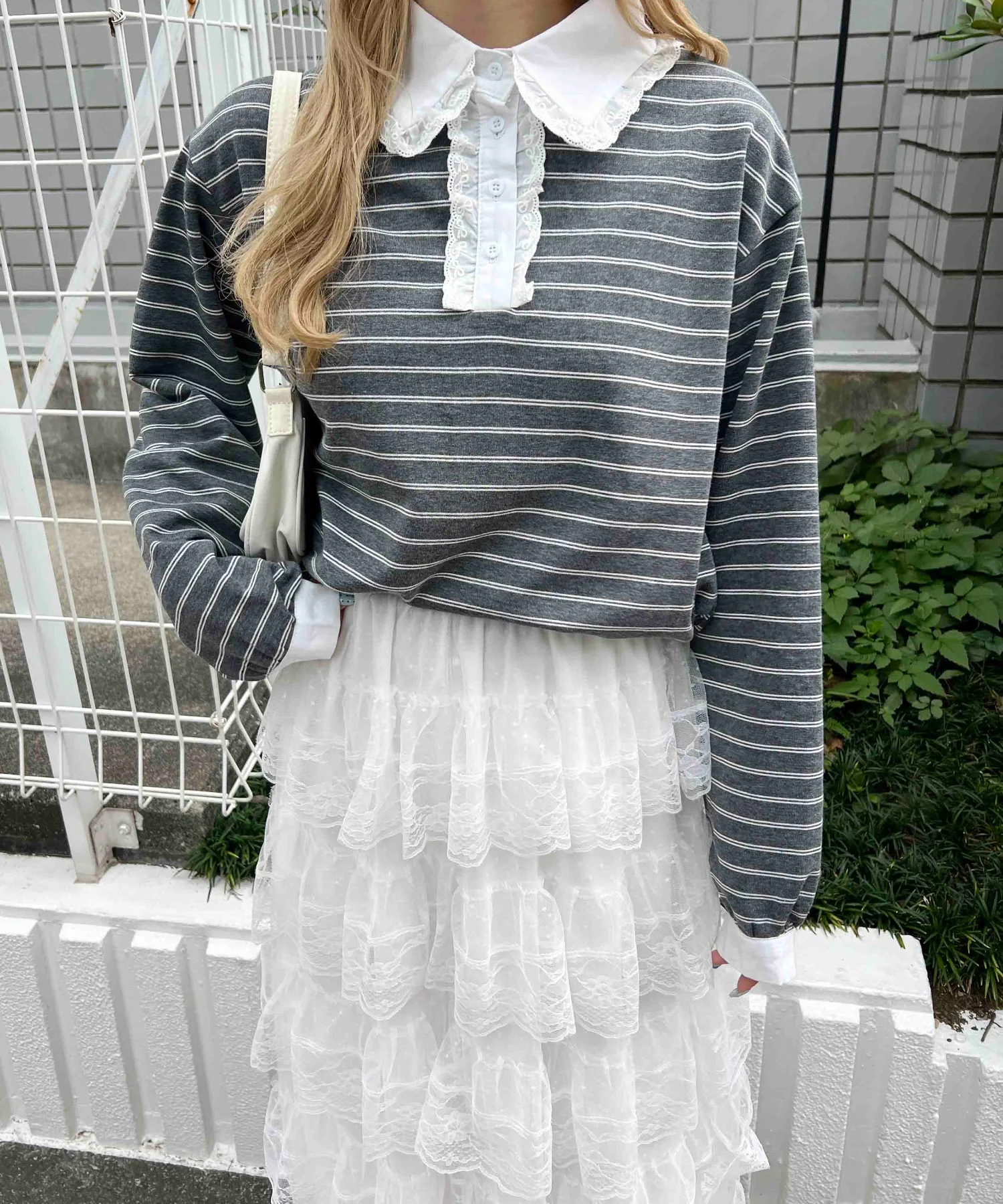 レースパイピングラガーシャツ - Image 9