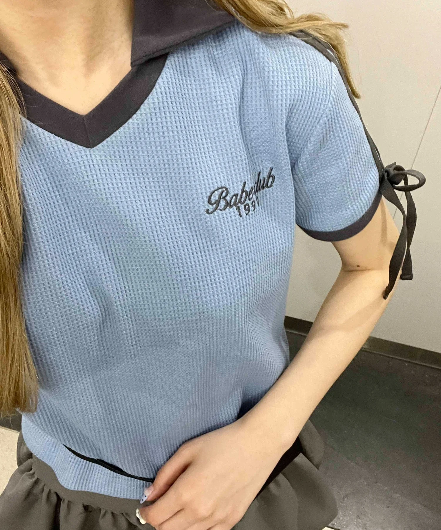 襟付きリボンワッフルTシャツ - Image 4