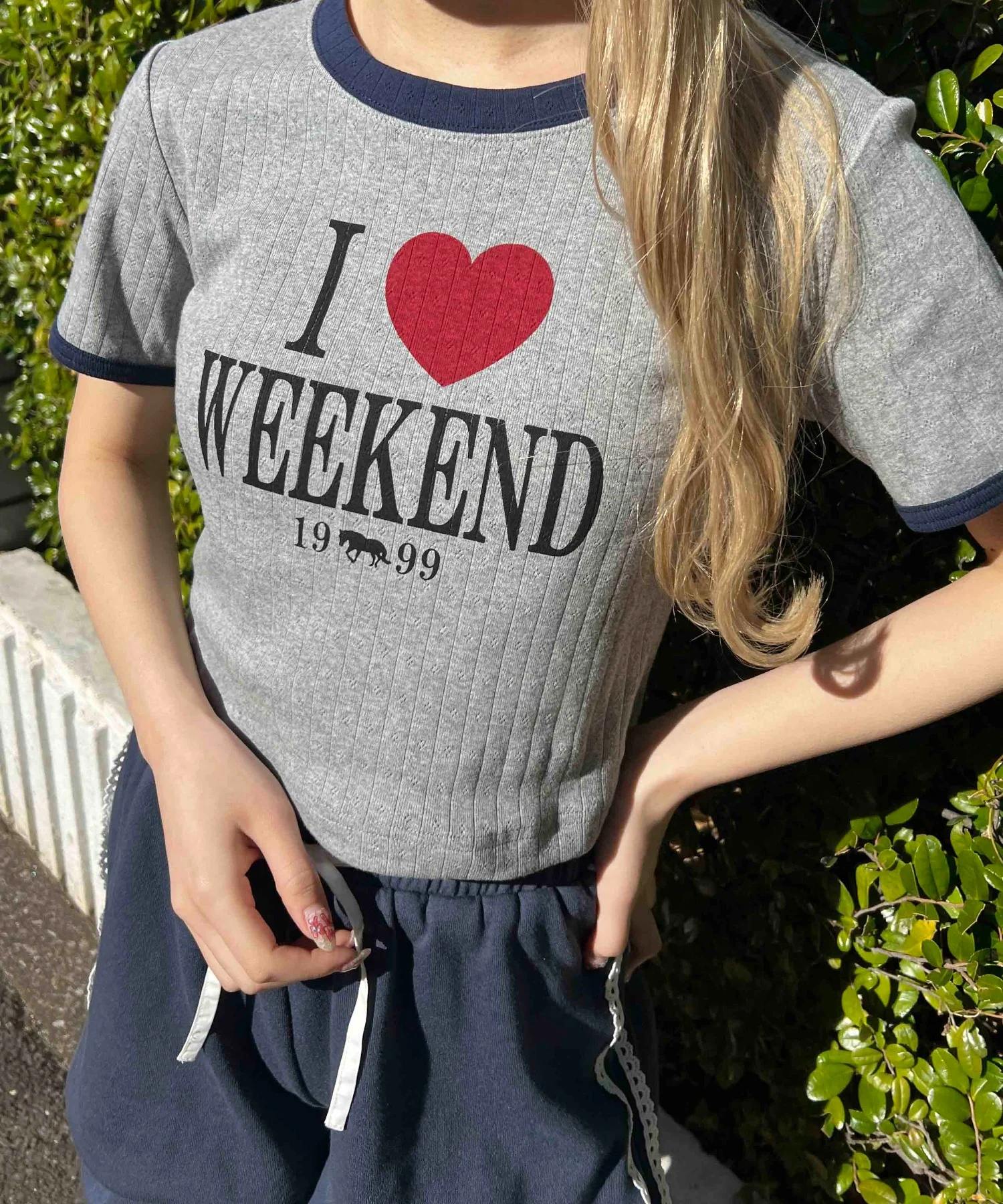 ILOVEWEEKENDTシャツ - Image 2
