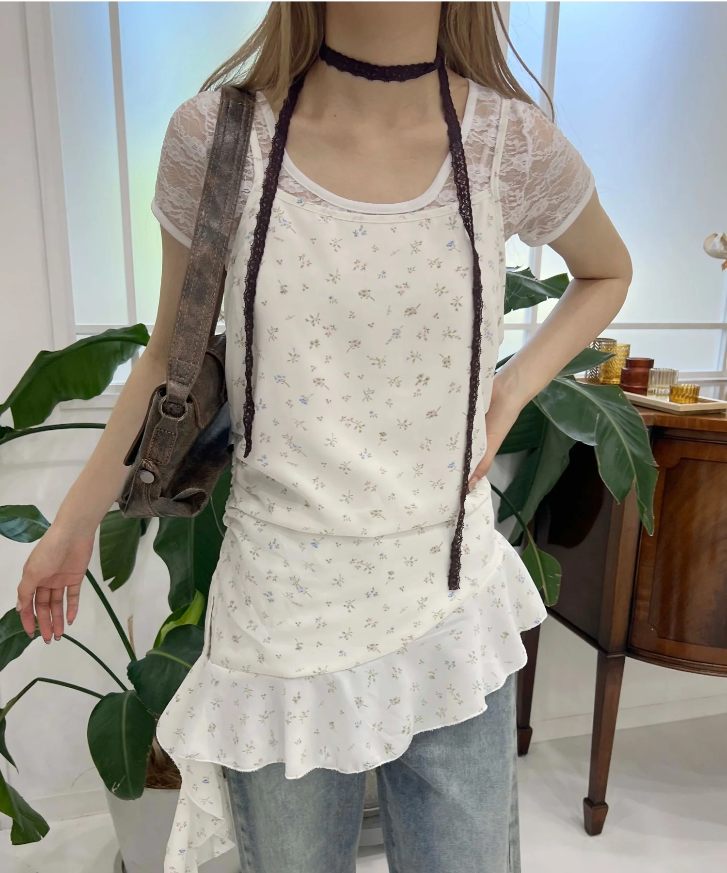 アシメフリルフラワーキャミ