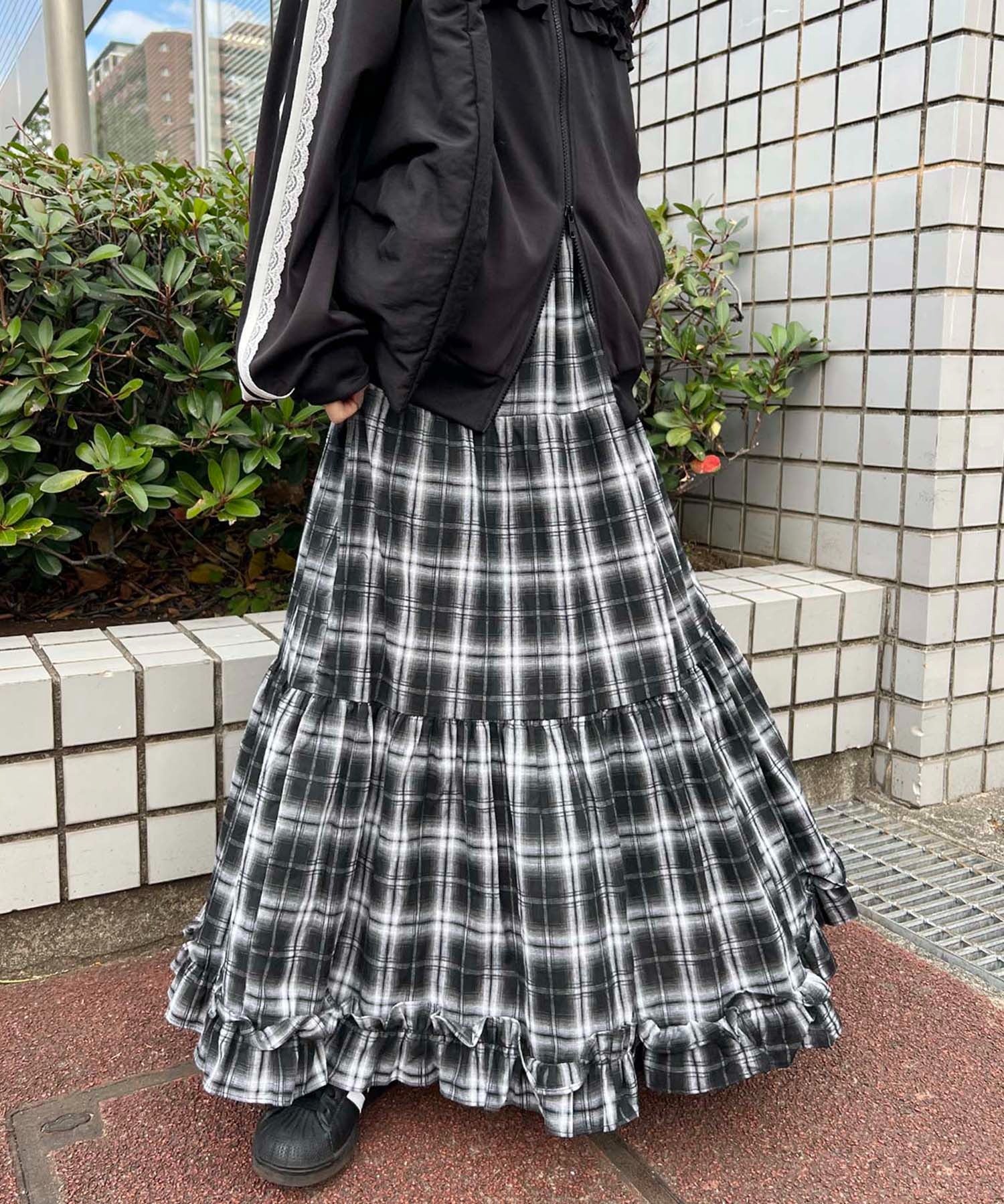 オンブレチェックティアードロングスカート - Image 2
