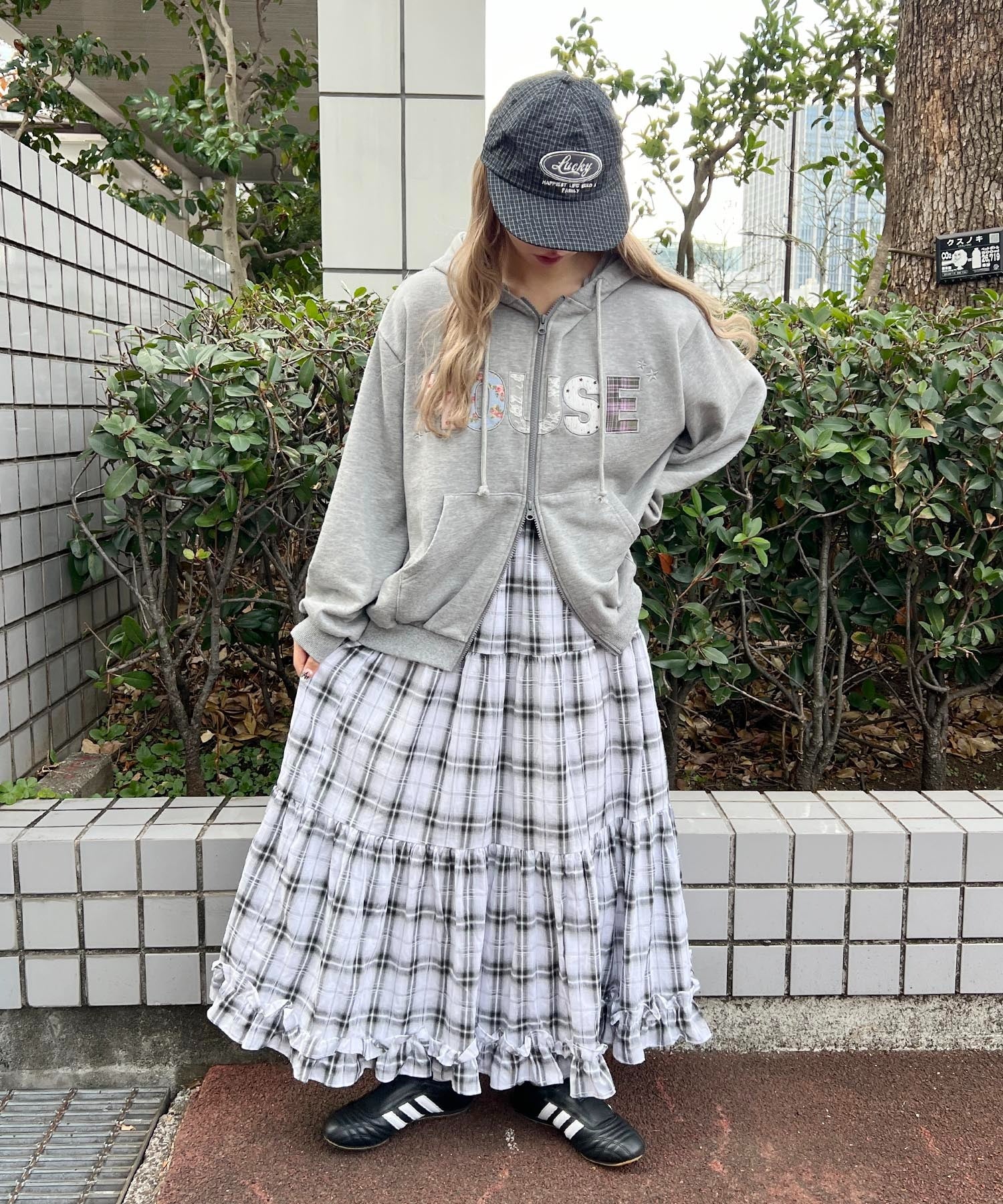 オンブレチェックティアードロングスカート - Image 6