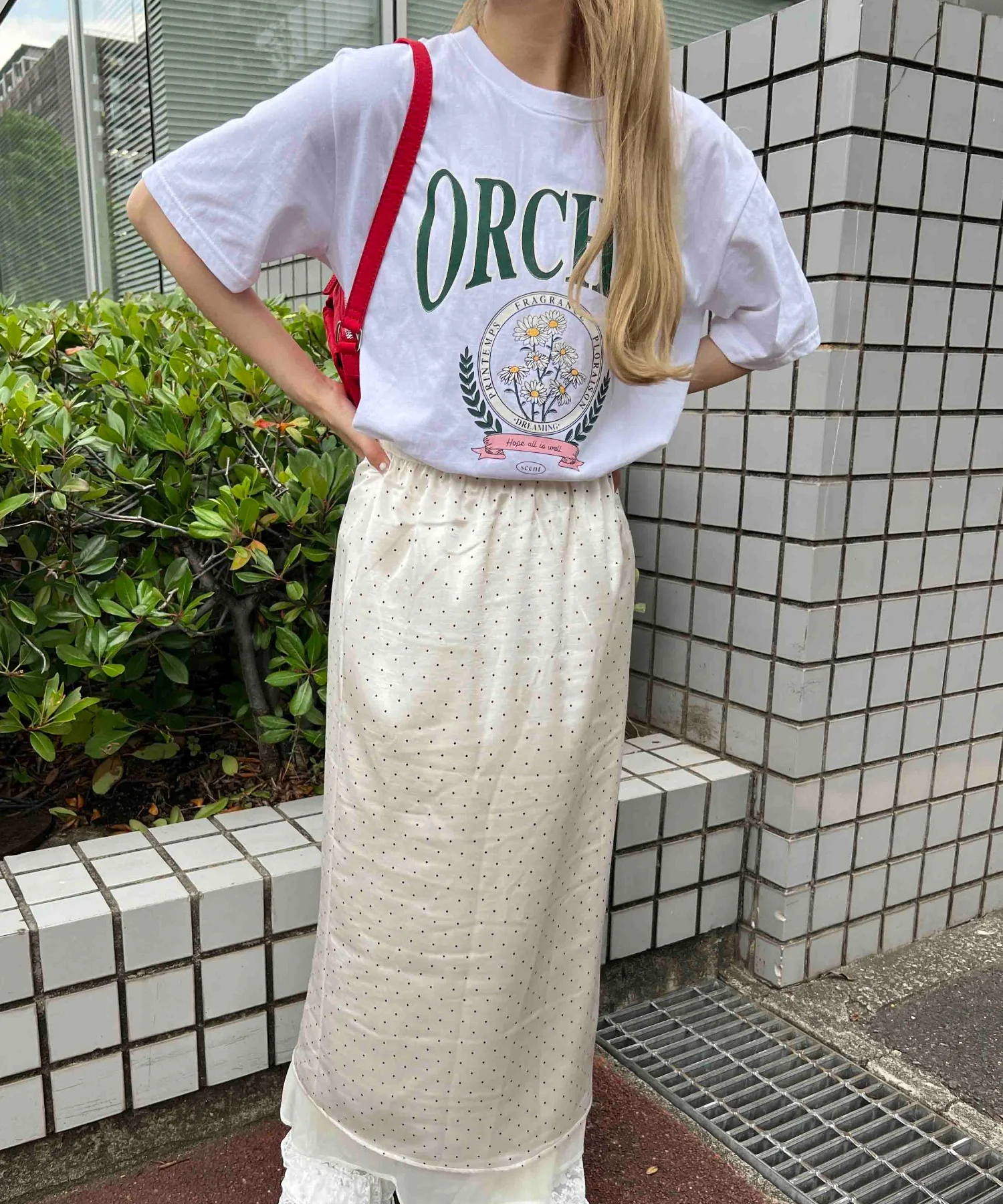 フラワーカレッジTシャツ - Image 5