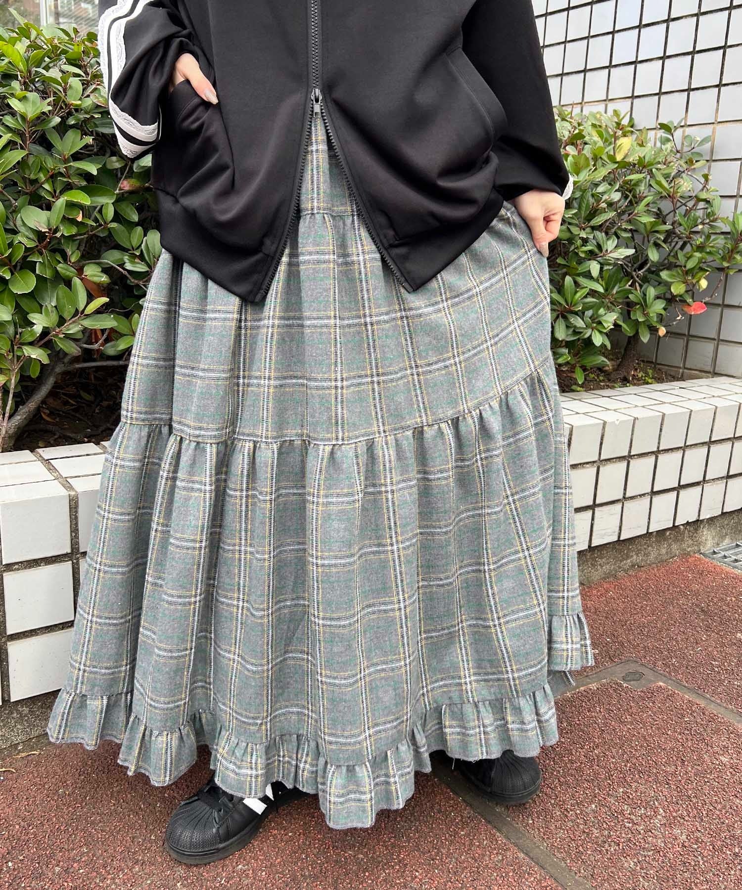 チェックティアードロングスカート