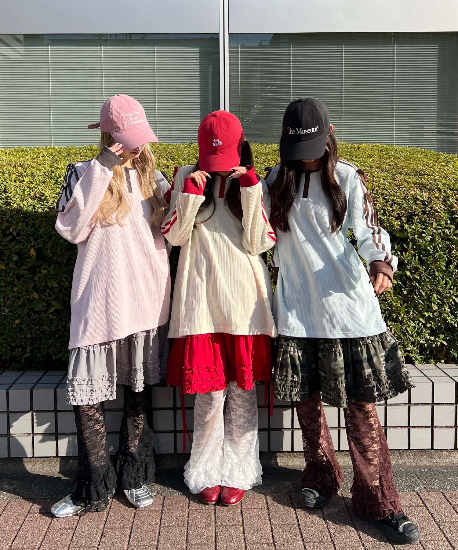 ボリュームフリルミドルスカート - Image 38