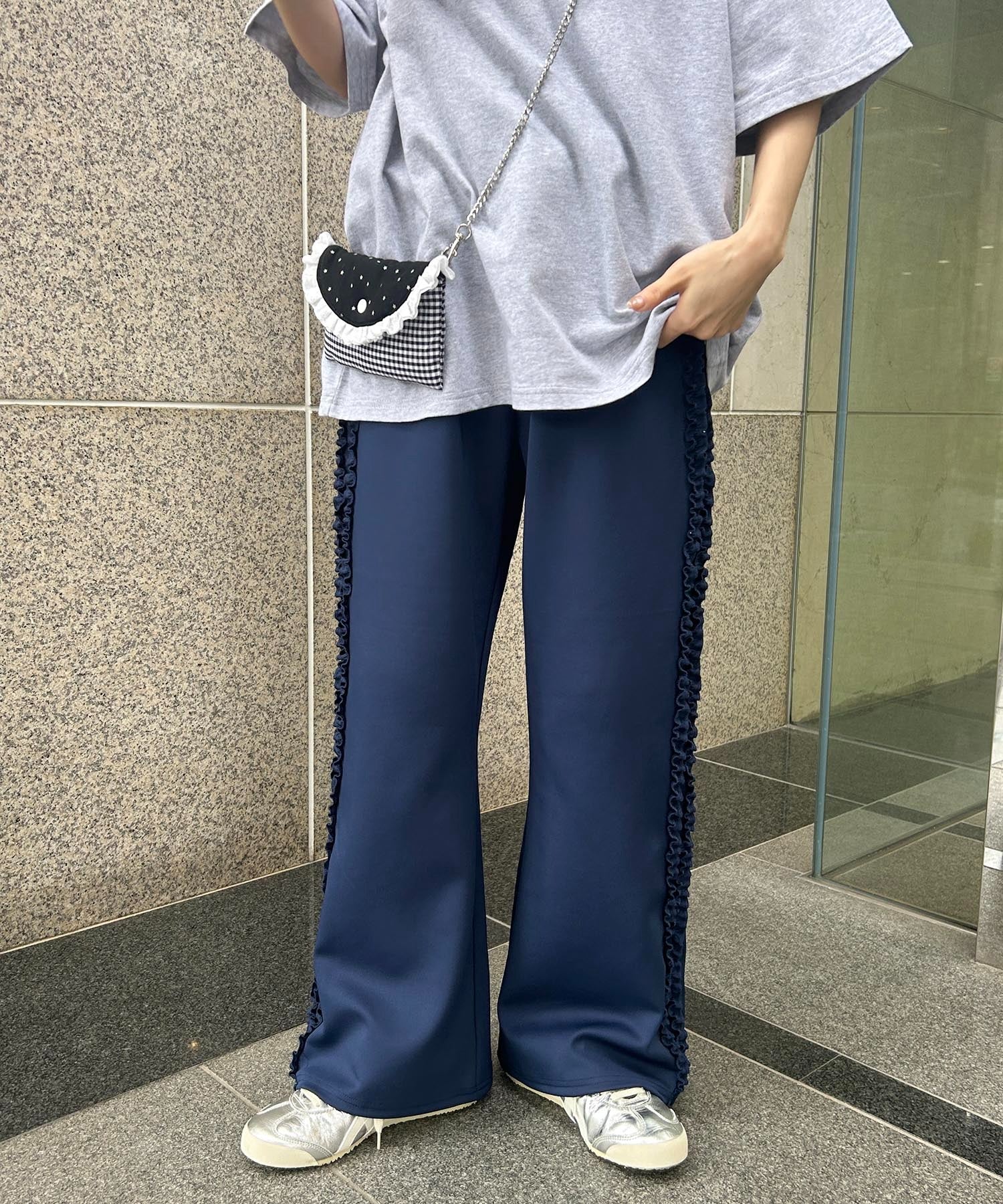フリルラインフレアパンツ - Image 5