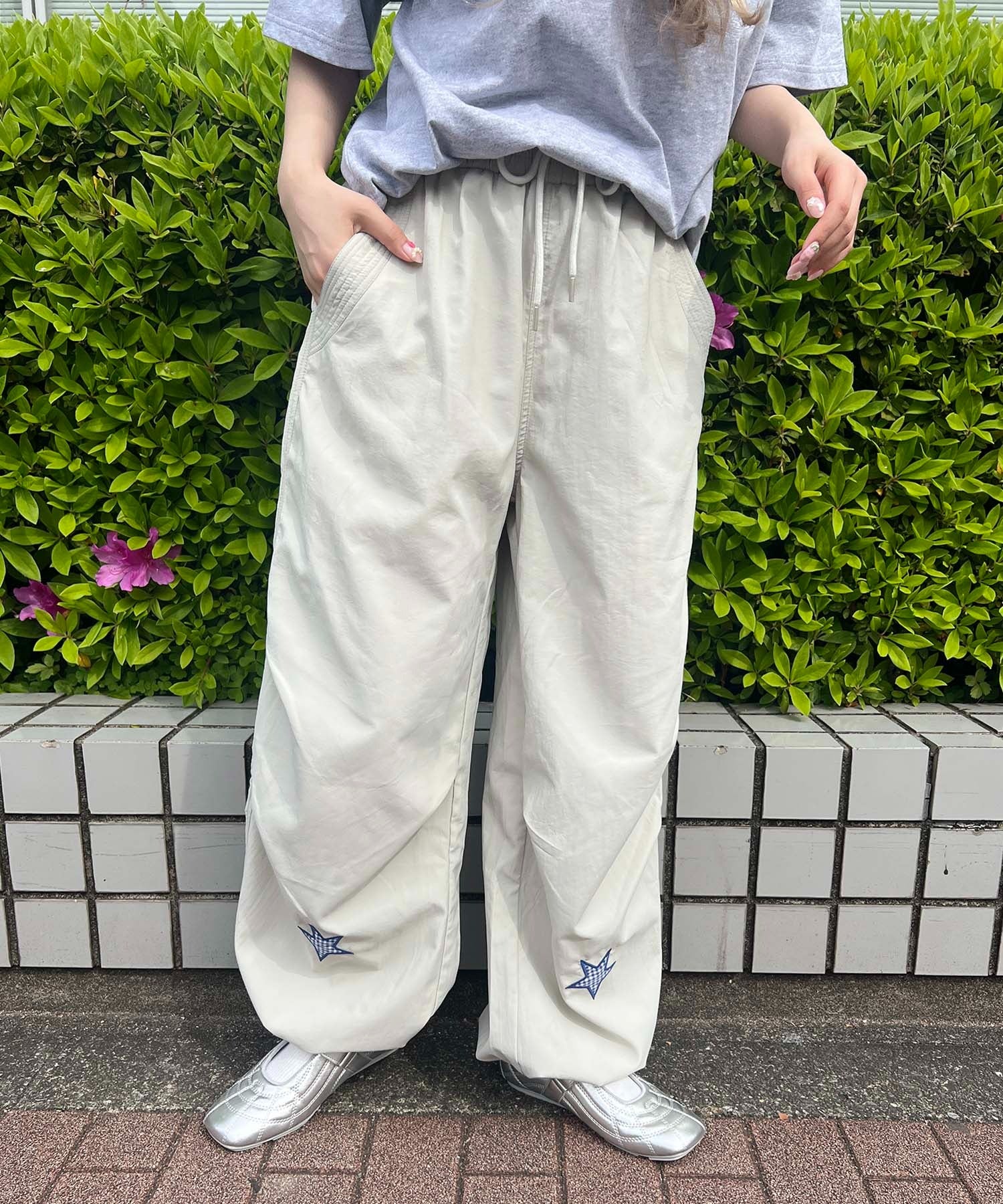 スターパッチタックワイドパンツ - Image 10