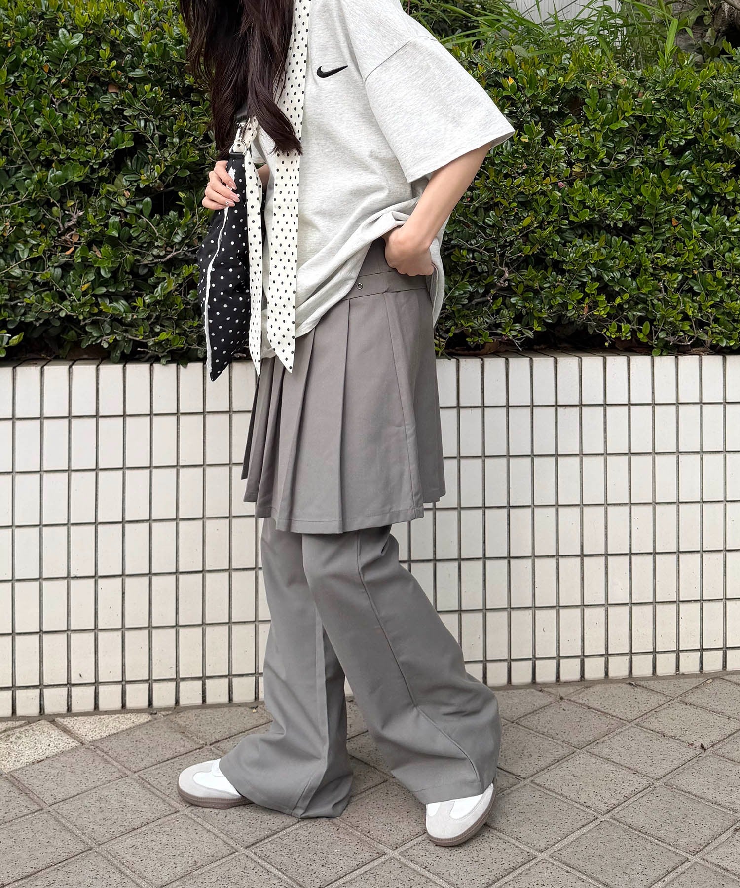 プリーツレイヤードフレアパンツ - Image 4