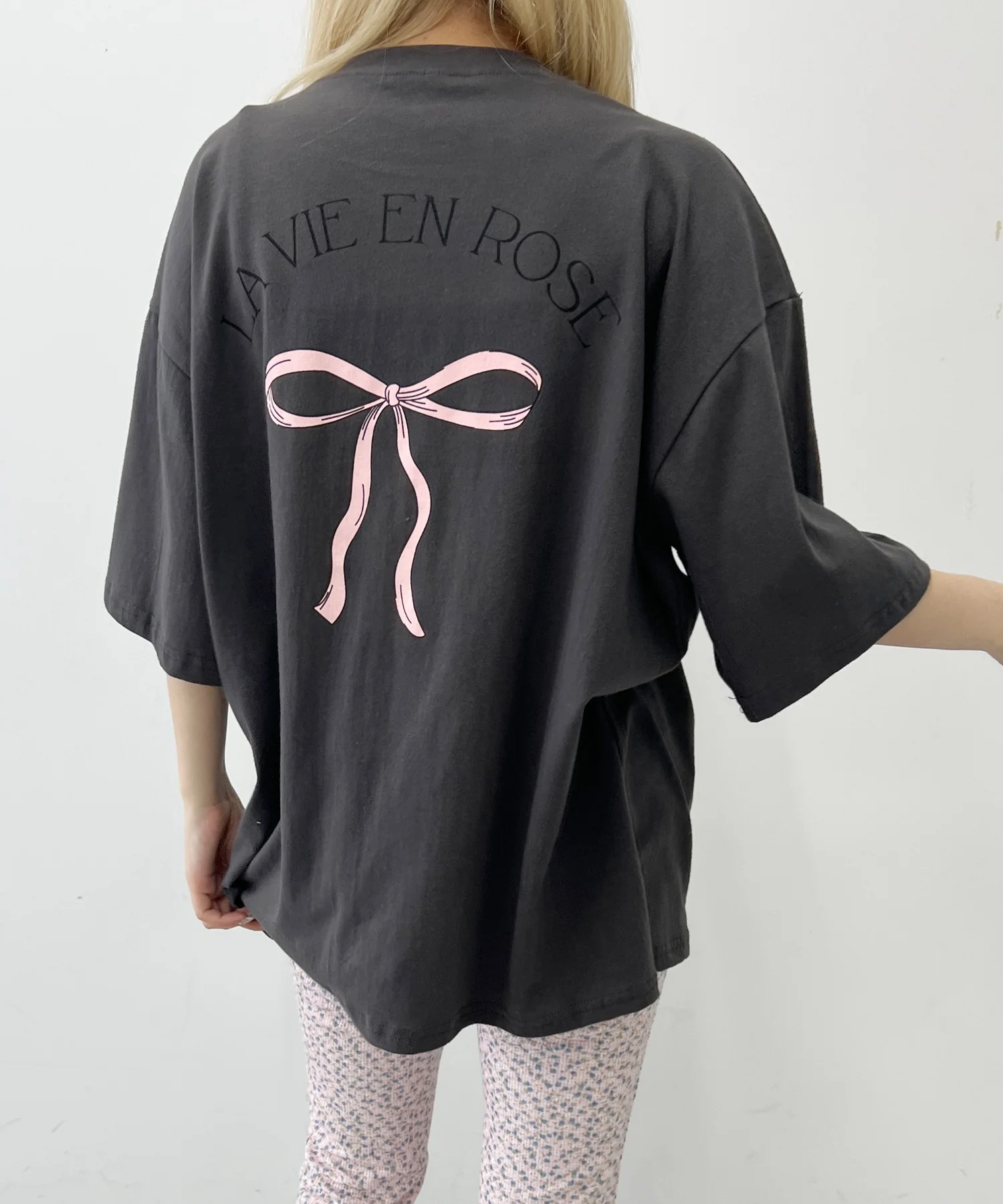 リボンプリントビッグTシャツ - Image 16