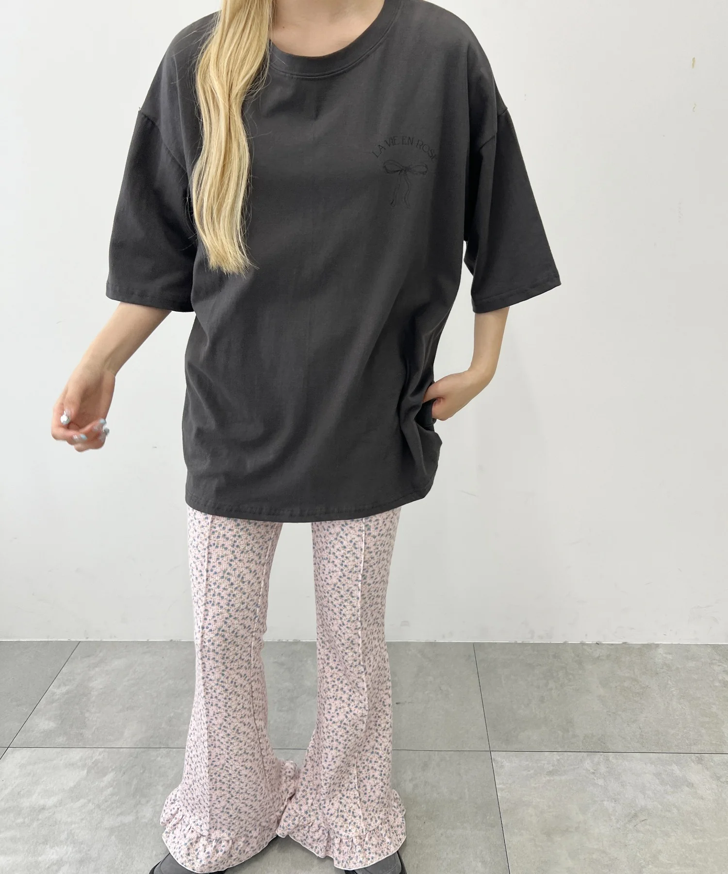 リボンプリントビッグTシャツ - Image 18