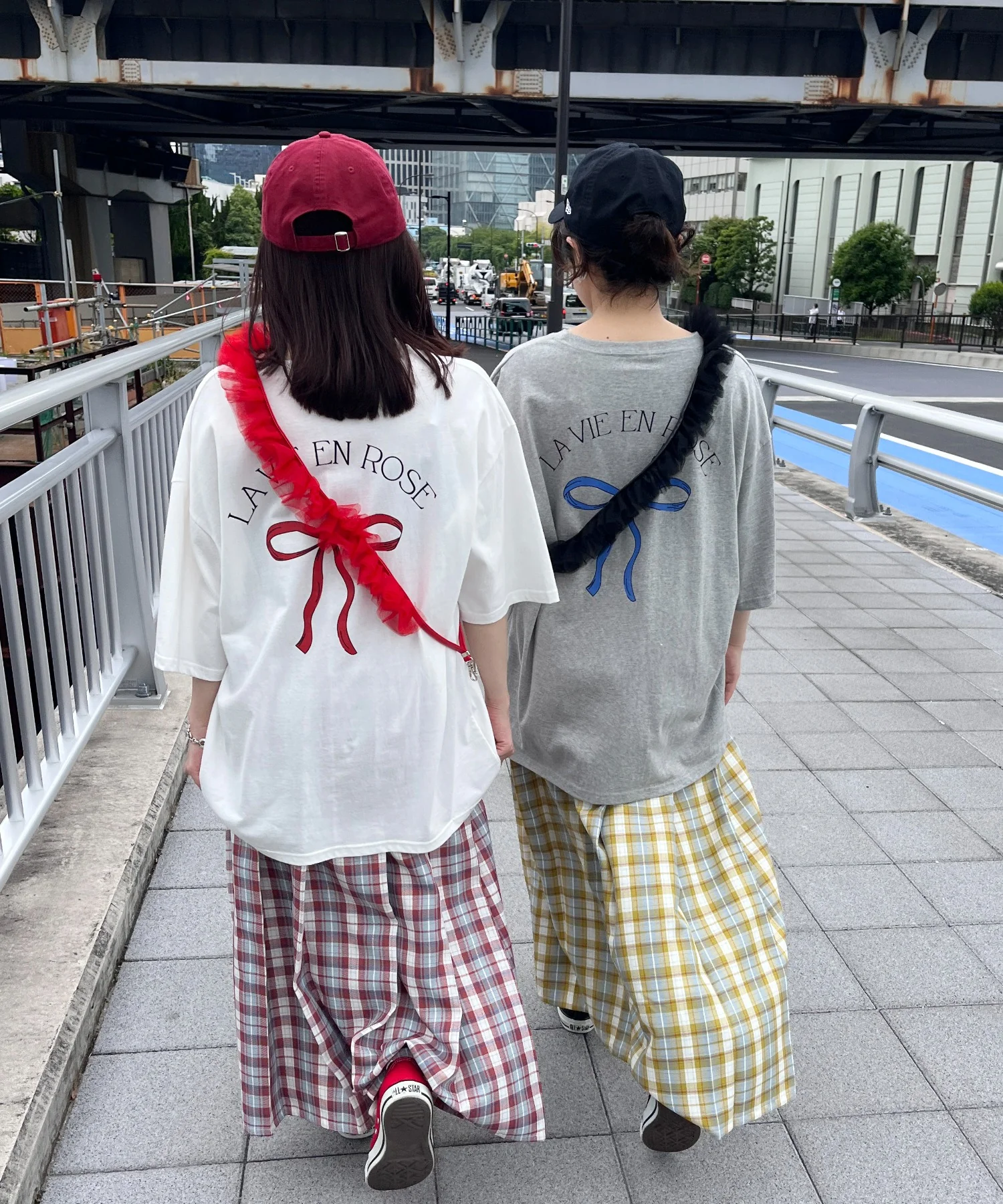 リボンプリントビッグTシャツ - Image 26