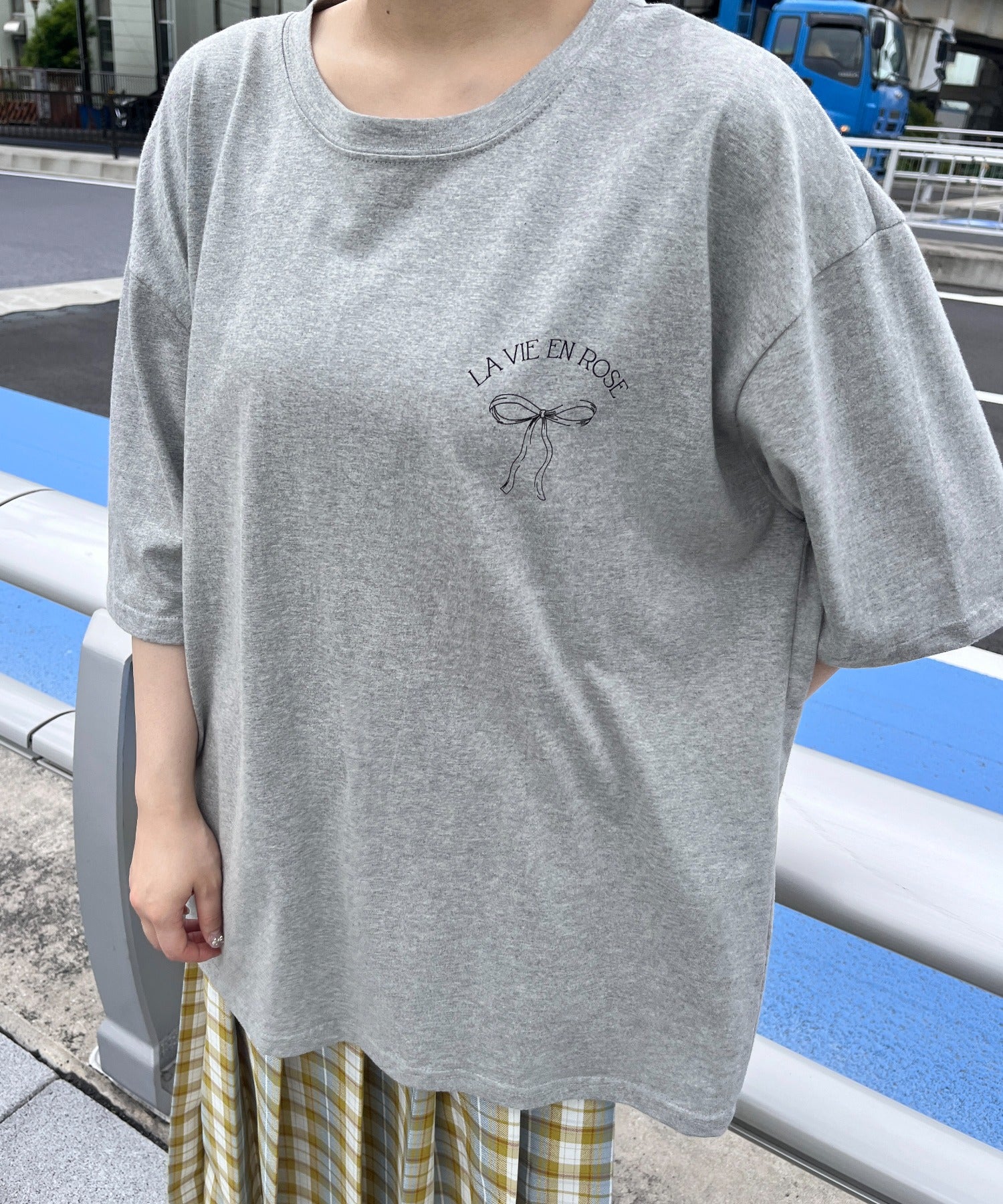 リボンプリントビッグTシャツ - Image 9