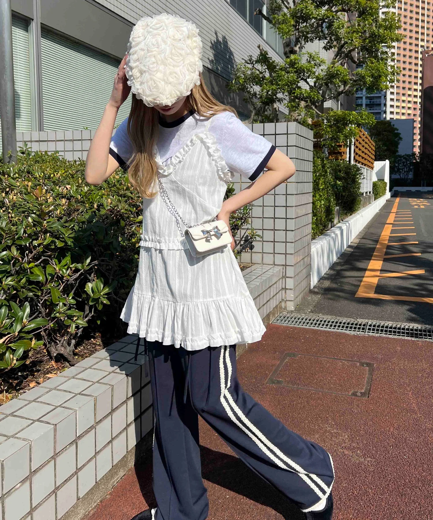 フリルデザインミニワンピ - Image 4