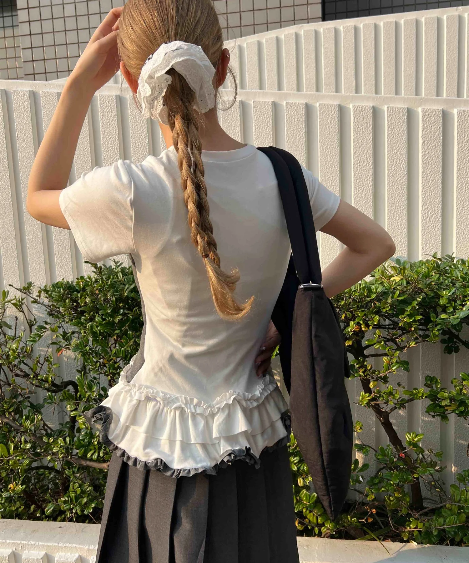 バイカラーレイヤードデザインTシャツ - Image 15