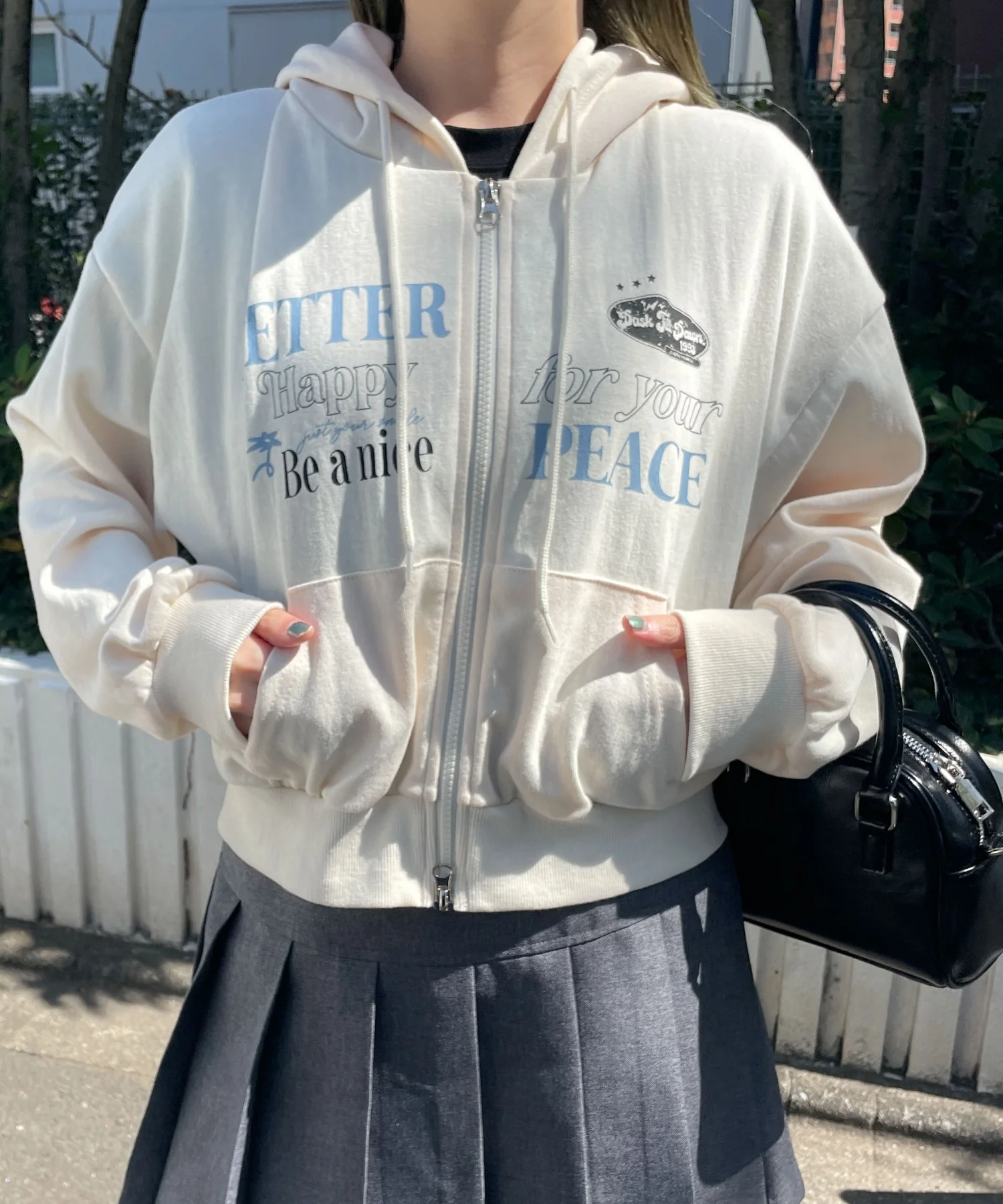 ロゴショートジップパーカー - Image 8