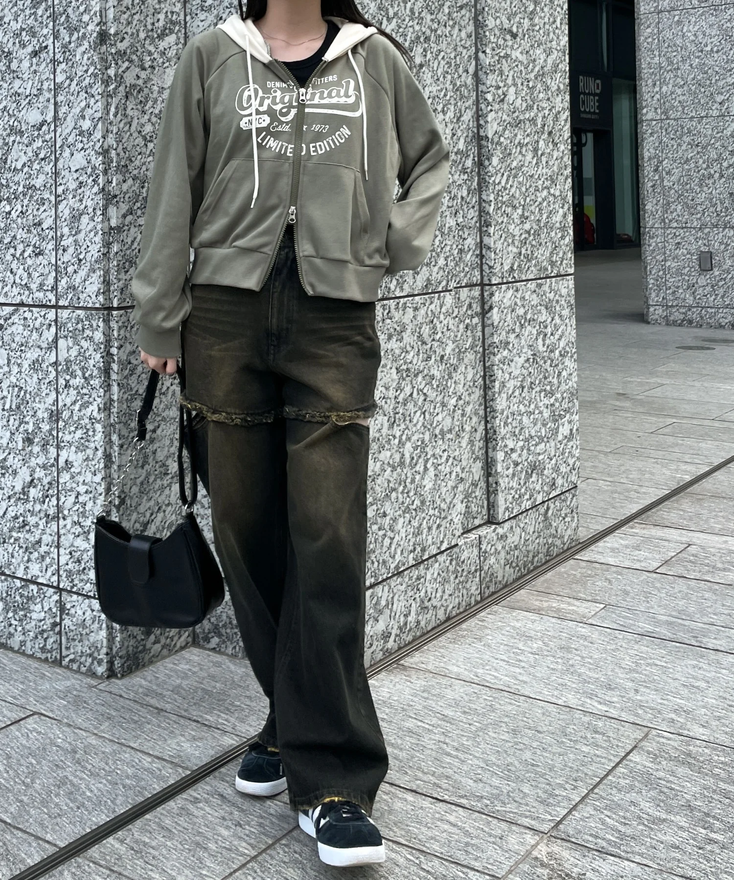 カレッジプリントZIPパーカー - Image 5