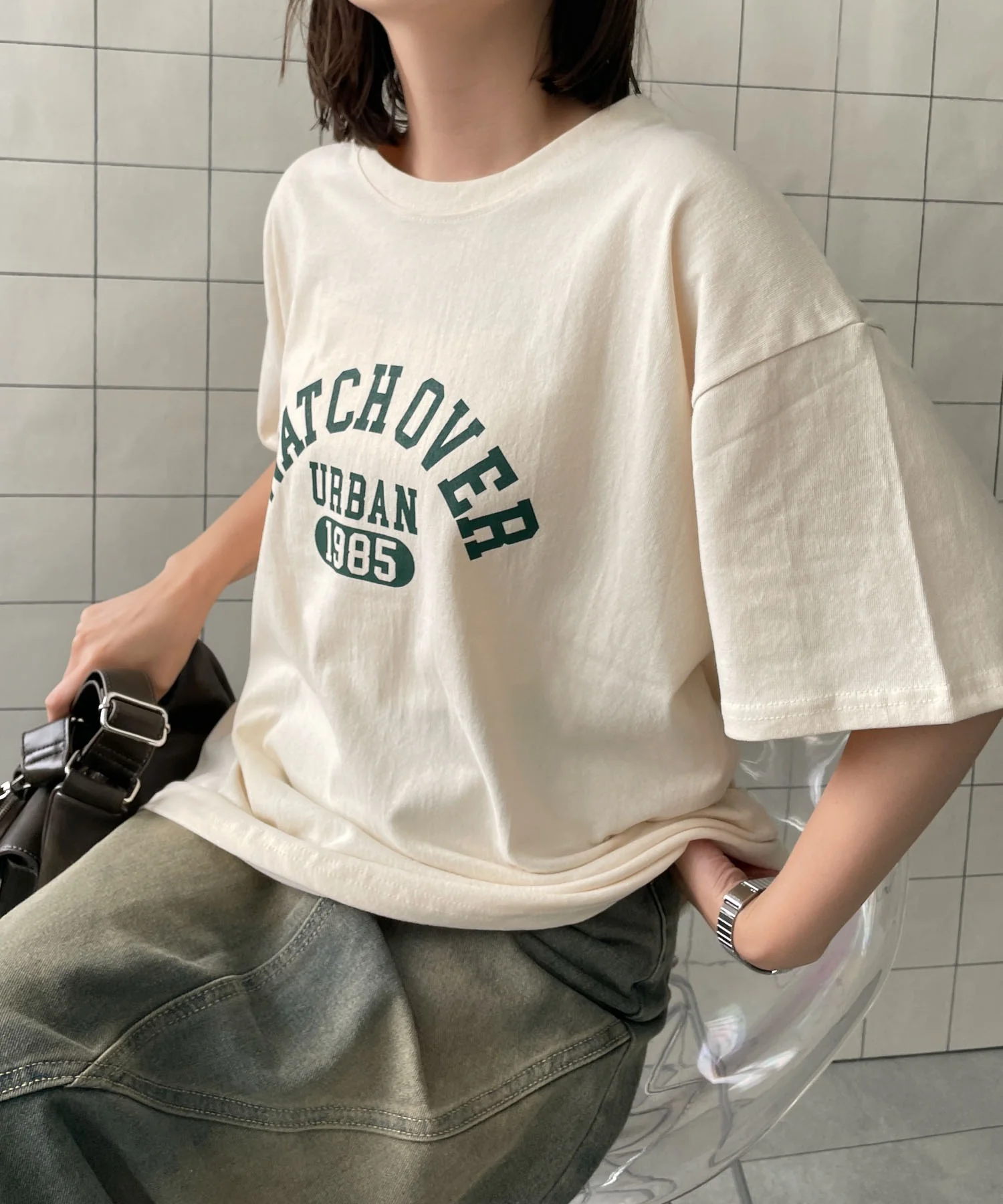 カレッジロゴプリントTシャツ - Image 4