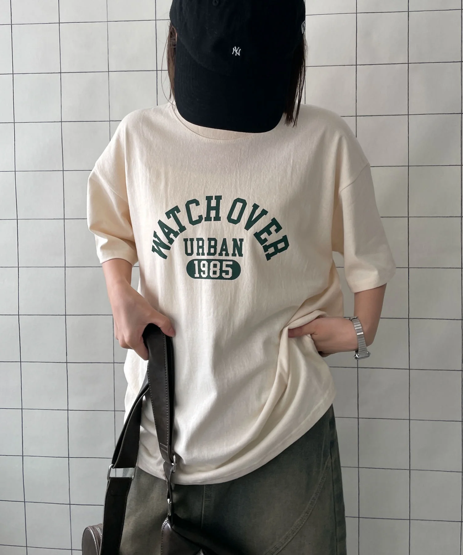 カレッジロゴプリントTシャツ - Image 8