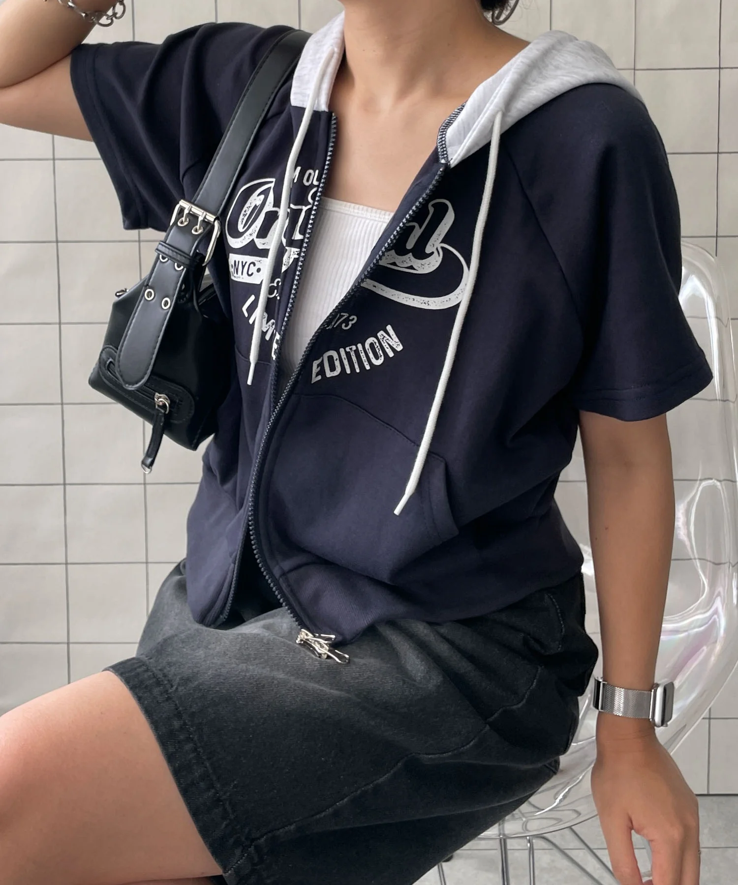 半袖ダブルZIPコンパクトパーカー
