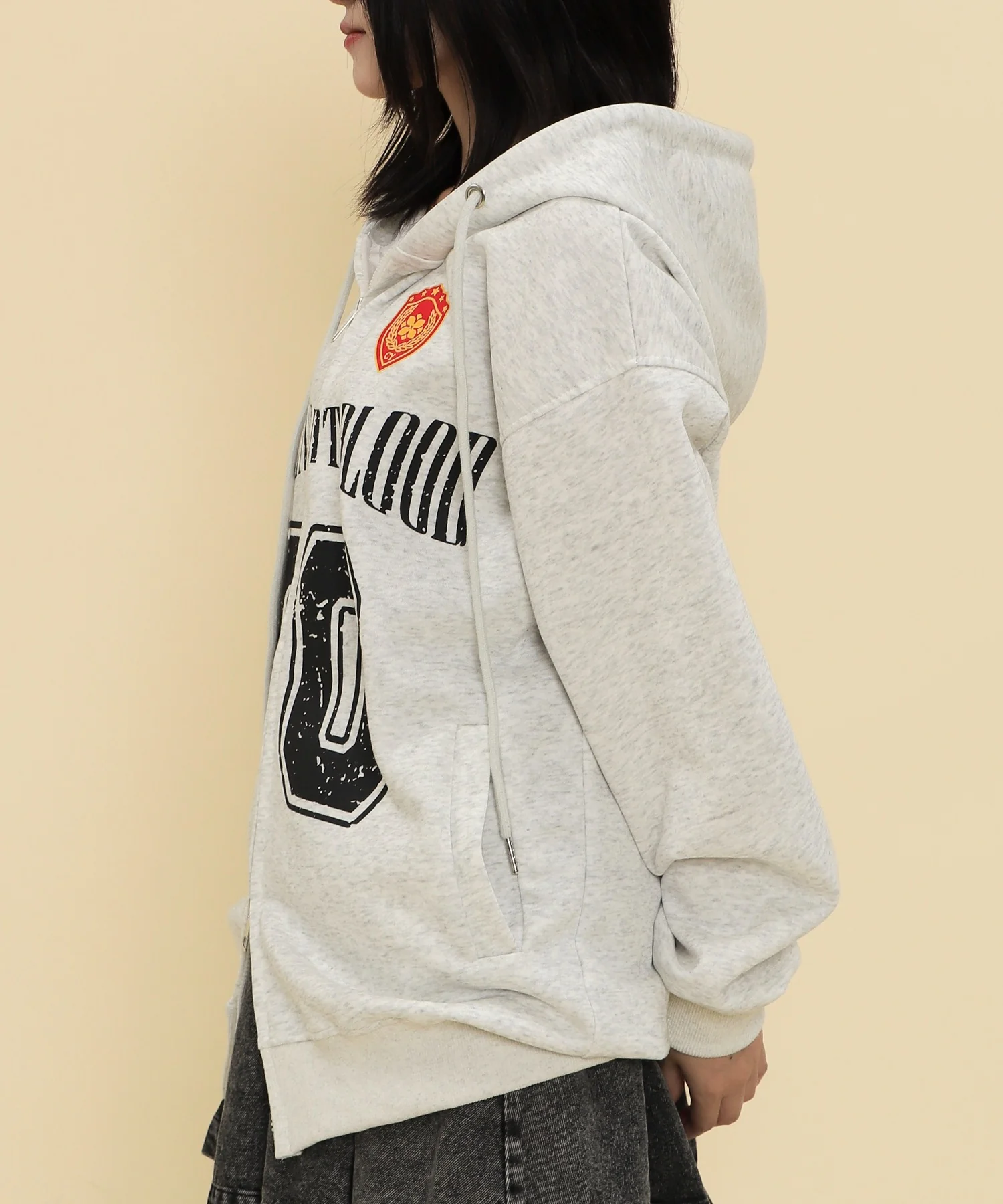 ユニフォームロゴZIPパーカー - Image 10