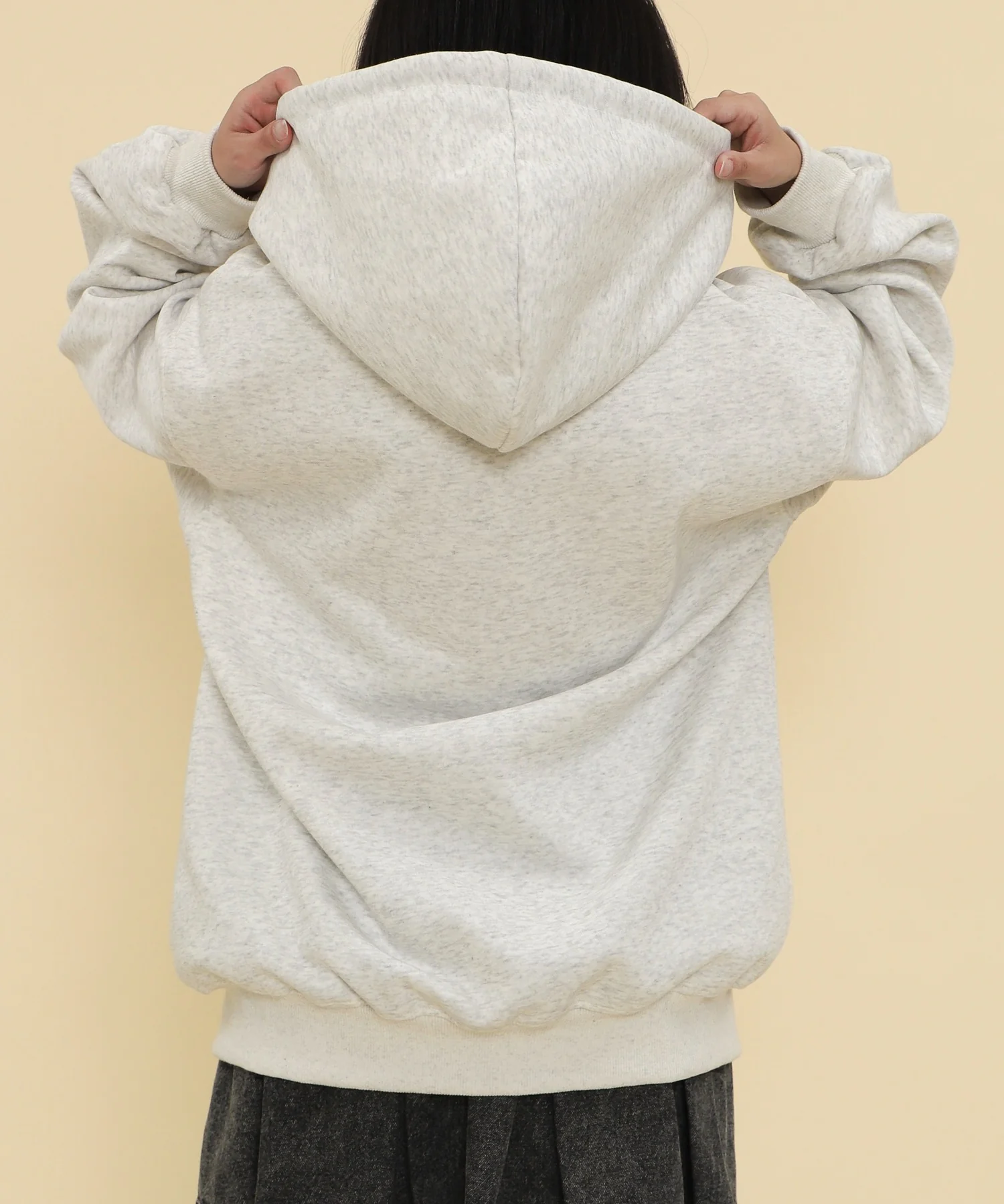 ユニフォームロゴZIPパーカー - Image 9